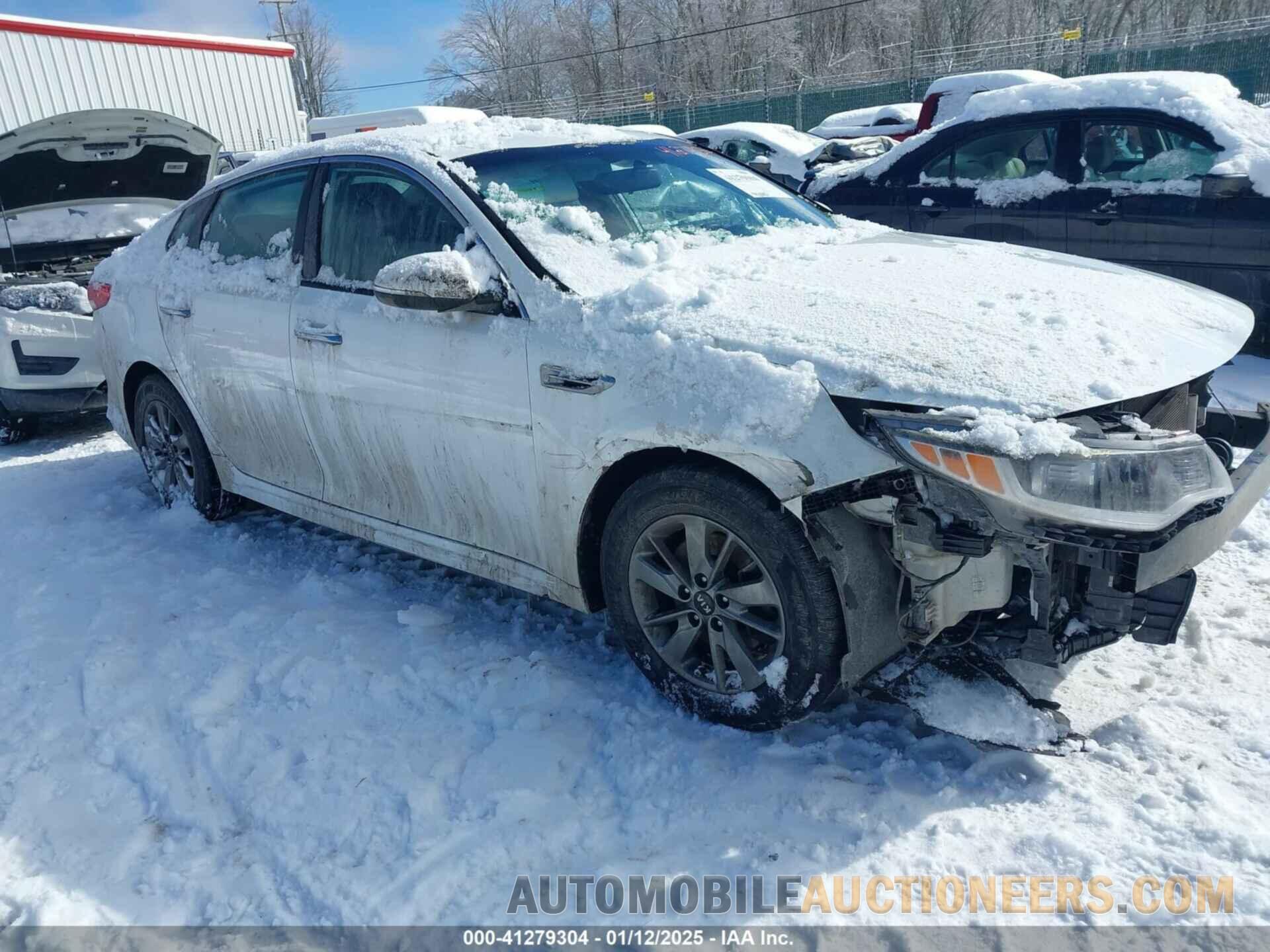 5XXGT4L10HG129691 KIA OPTIMA 2017