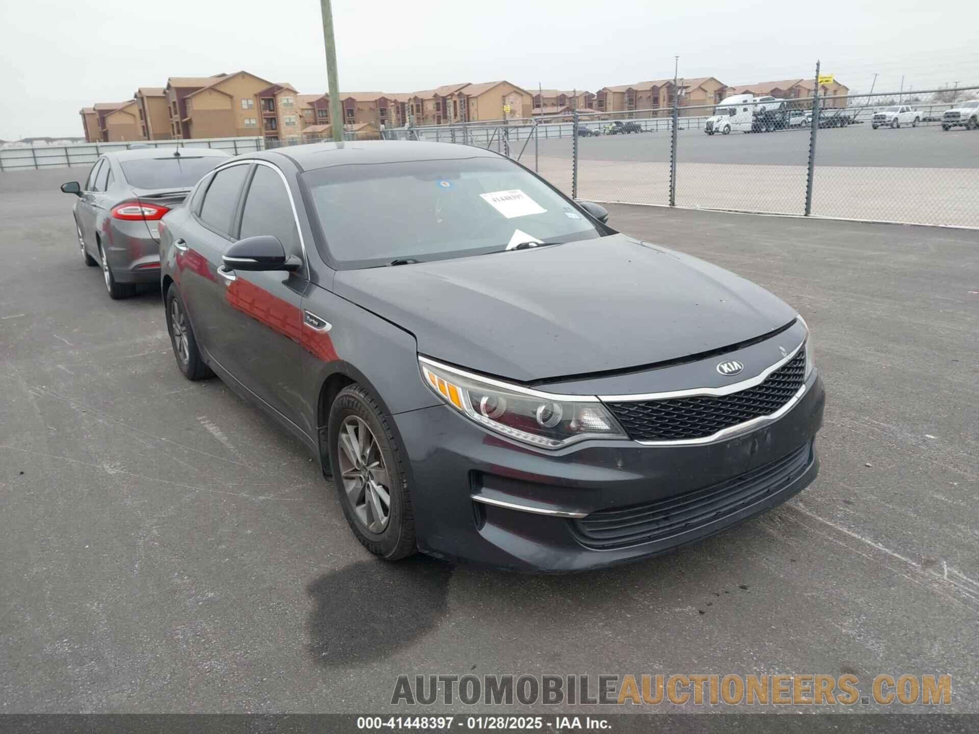 5XXGT4L18HG169128 KIA OPTIMA 2017