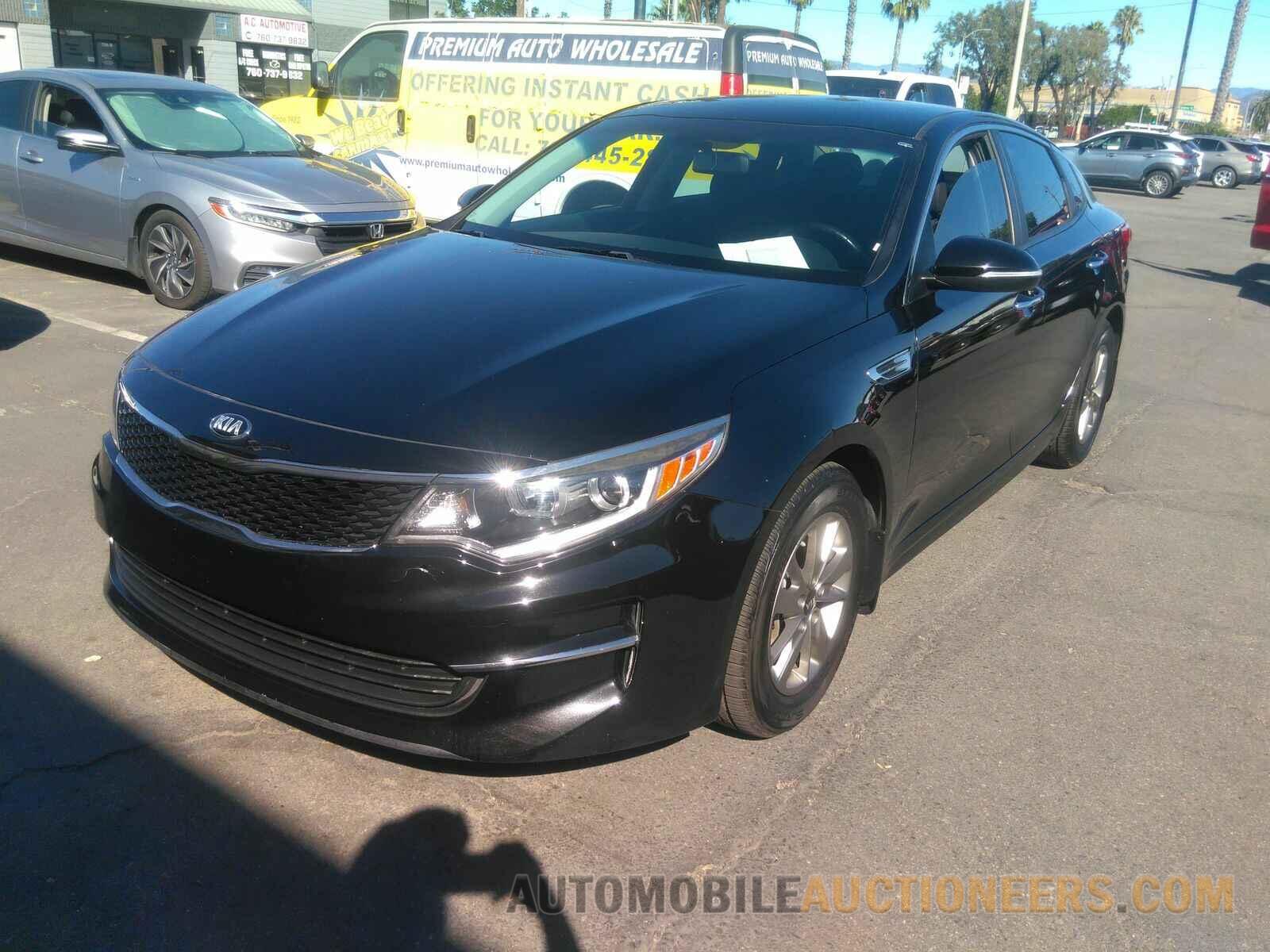 5XXGT4L1XGG061933 Kia Optima 2016