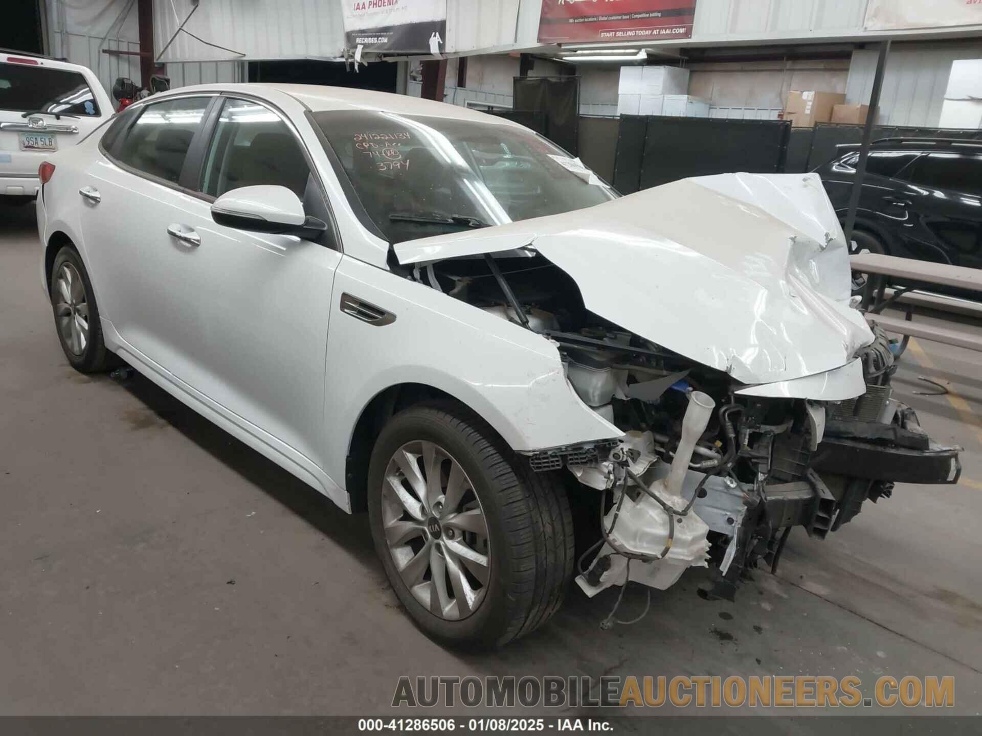 5XXGT4L30GG013794 KIA OPTIMA 2016