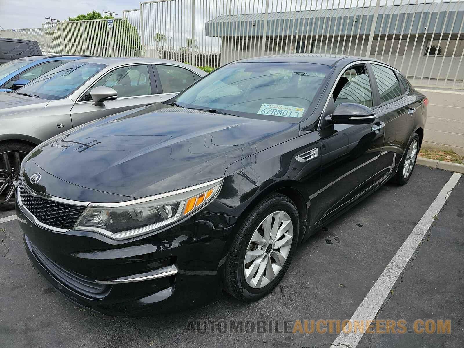 5XXGT4L30GG064129 Kia Optima 2016