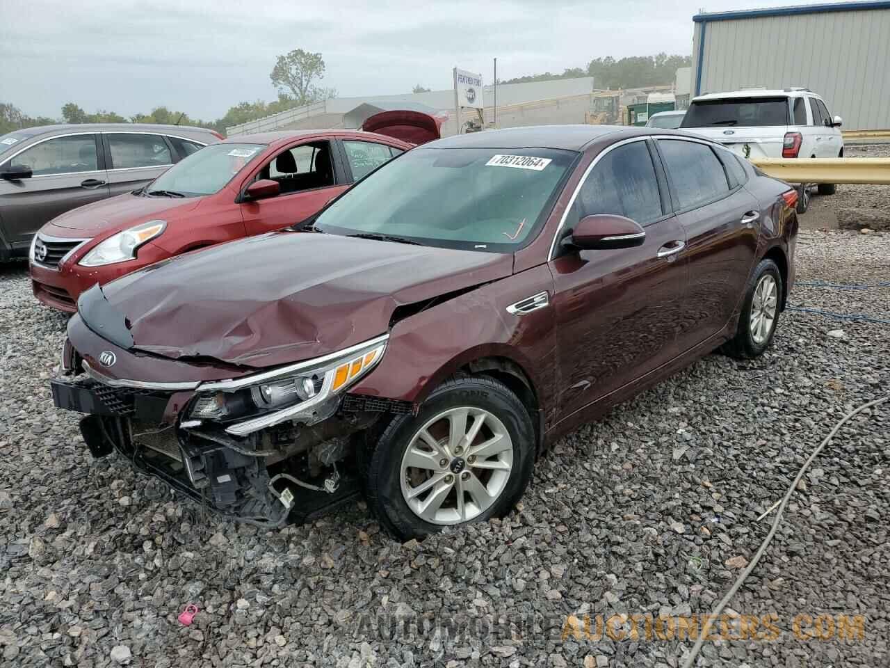 5XXGT4L30HG137226 KIA OPTIMA 2017