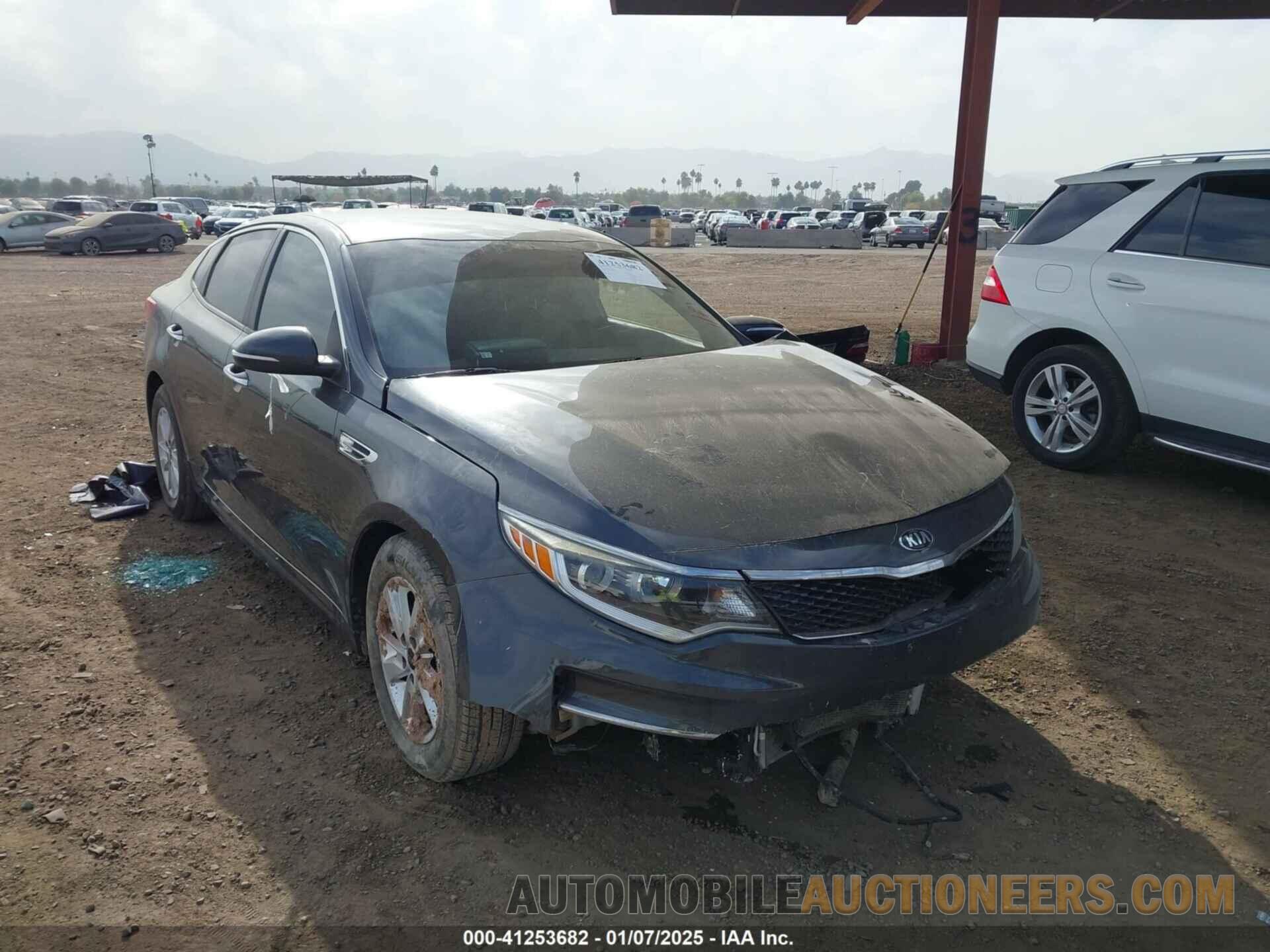 5XXGT4L30HG142653 KIA OPTIMA 2017