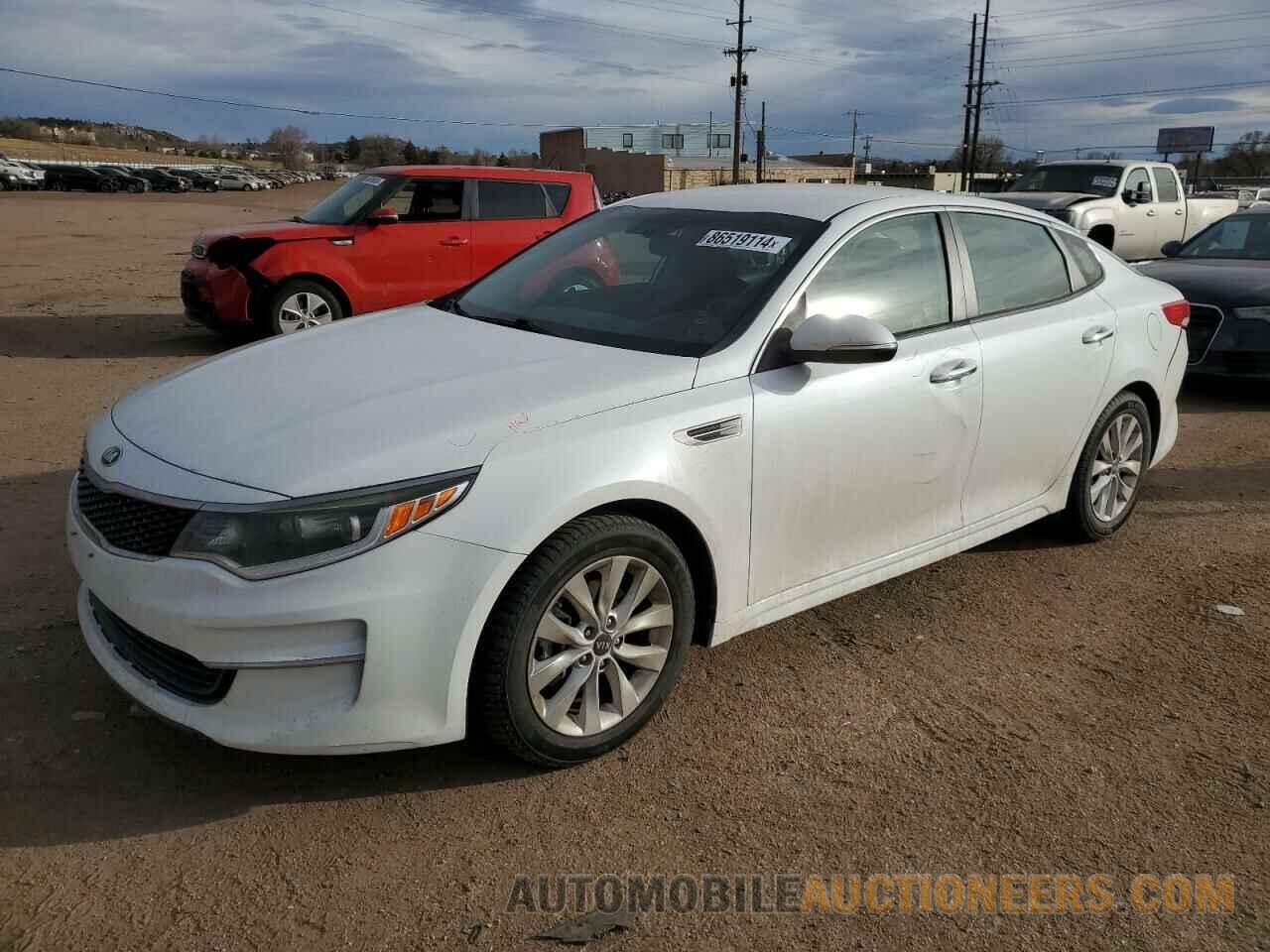 5XXGT4L30HG172946 KIA OPTIMA 2017