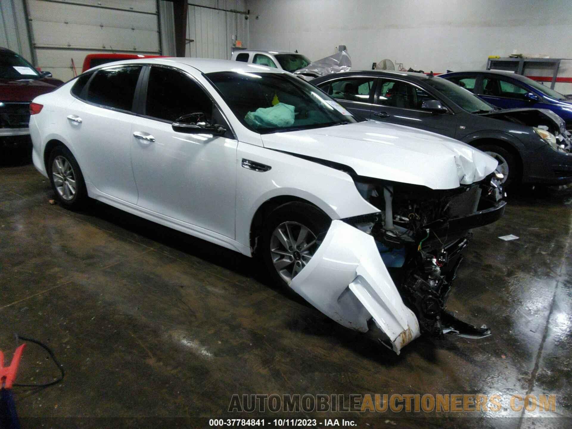 5XXGT4L30JG184827 KIA OPTIMA 2018