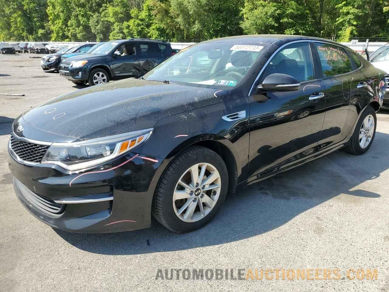 5XXGT4L30JG188327 KIA OPTIMA 2018