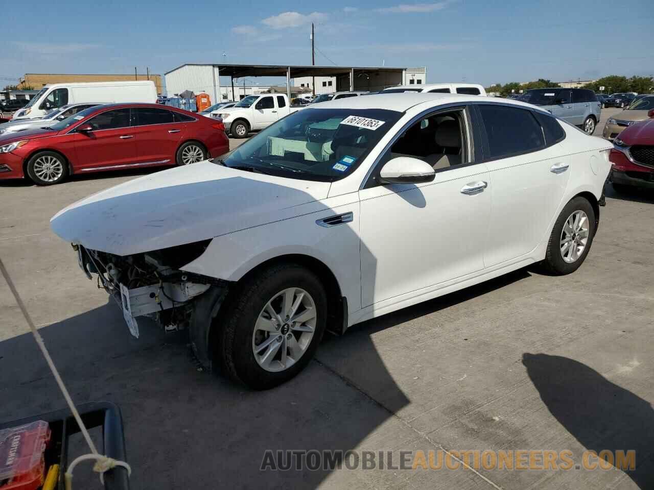 5XXGT4L30JG200458 KIA OPTIMA 2018