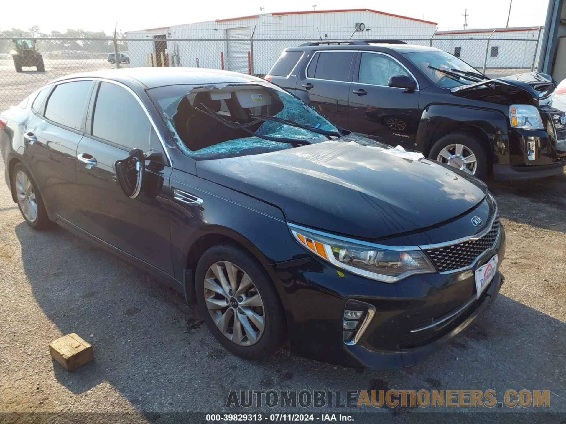 5XXGT4L30JG206194 KIA OPTIMA 2018