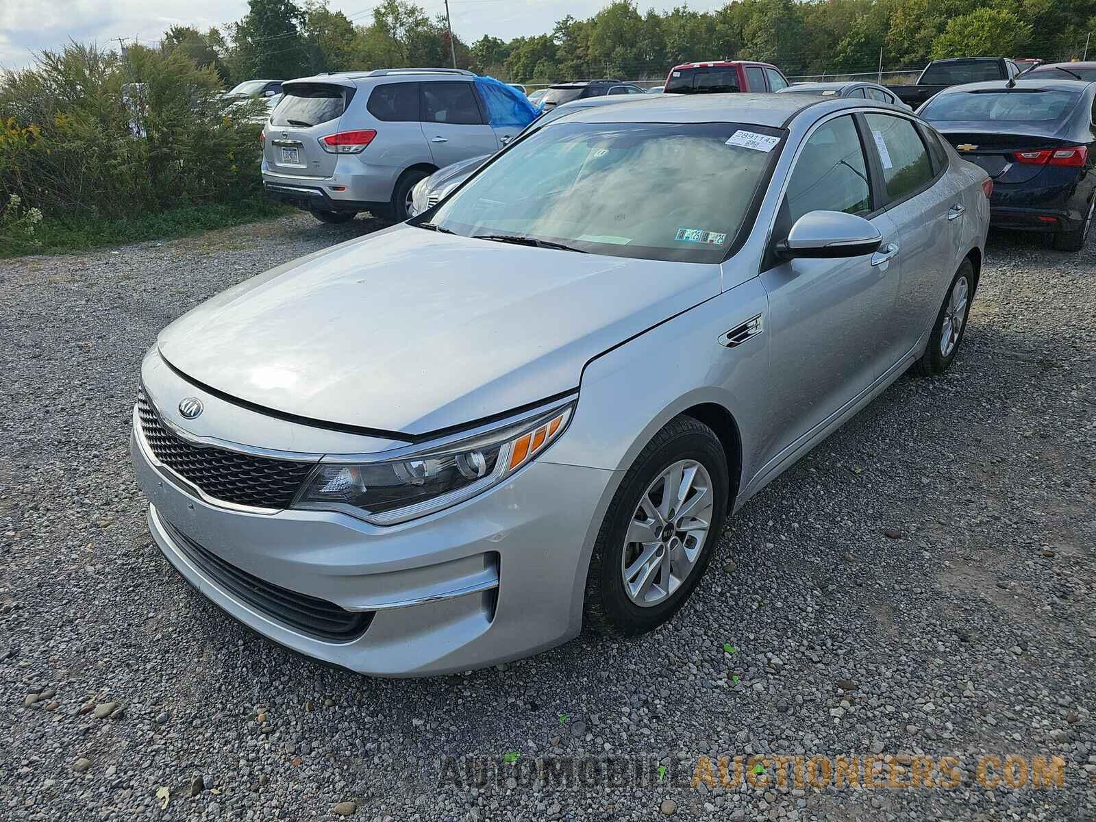 5XXGT4L30JG211475 Kia Optima 2018