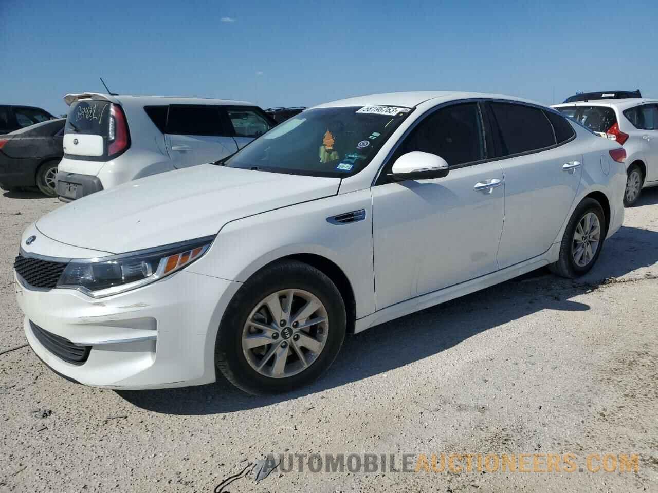 5XXGT4L30JG211623 KIA OPTIMA 2018