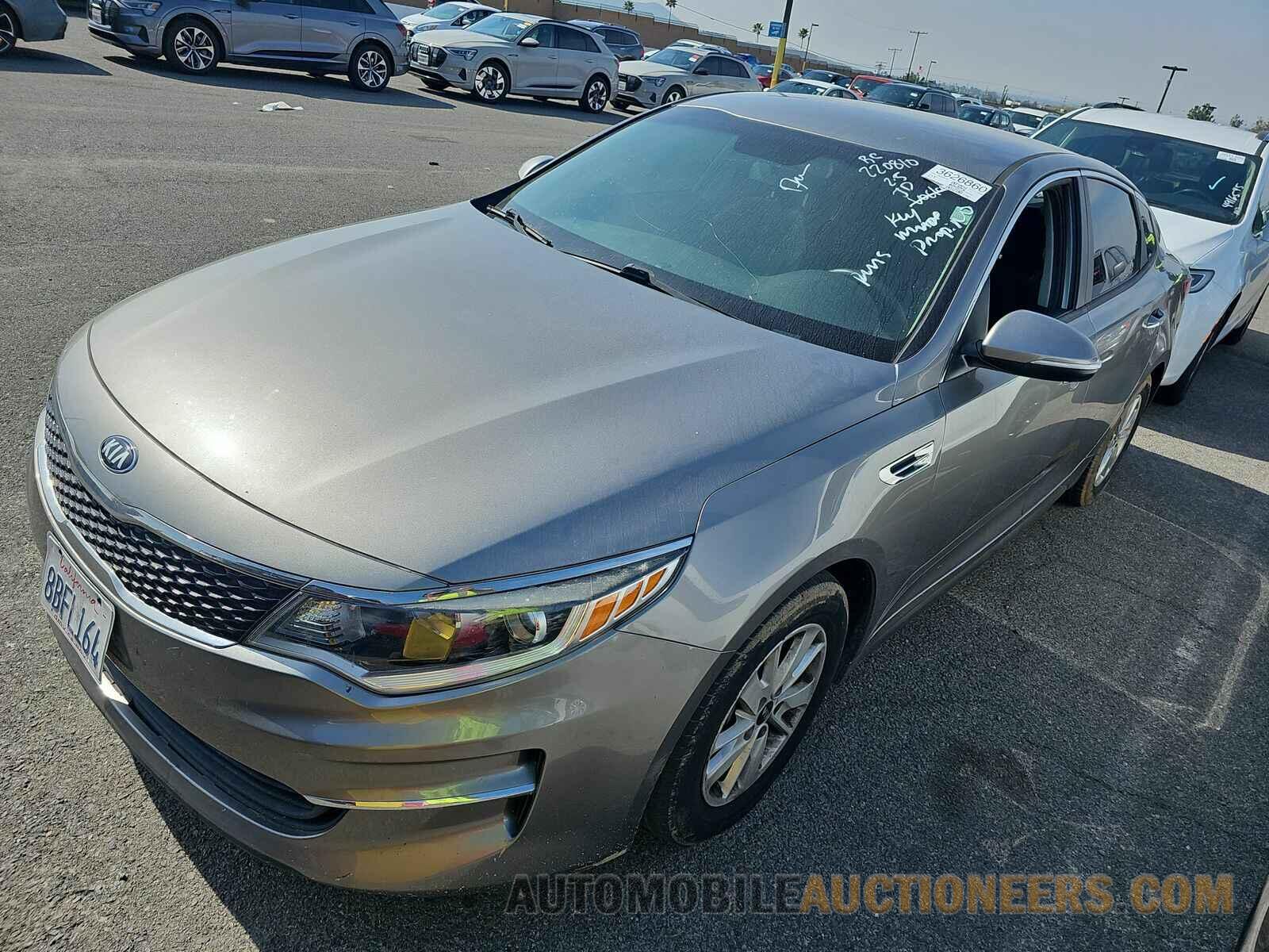 5XXGT4L30JG220810 Kia Optima 2018