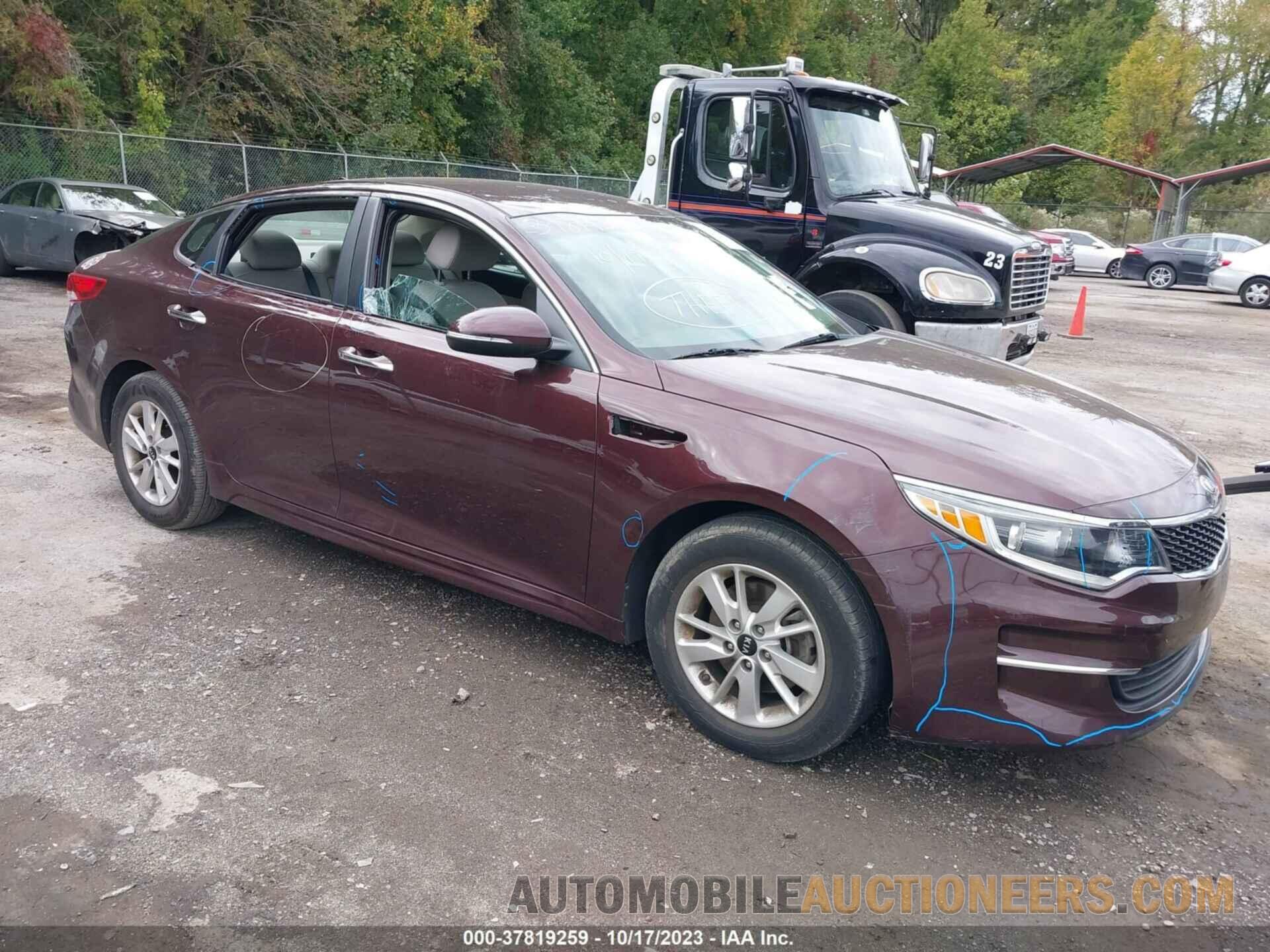 5XXGT4L30JG227658 KIA OPTIMA 2018