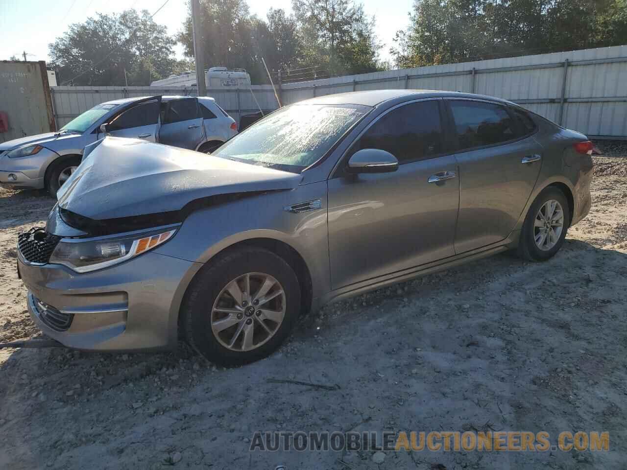 5XXGT4L30JG227918 KIA OPTIMA 2018