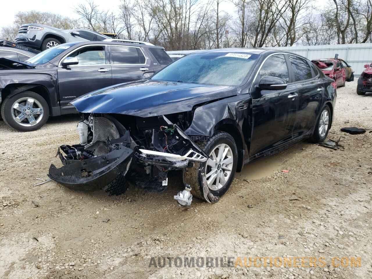 5XXGT4L30JG228082 KIA OPTIMA 2018