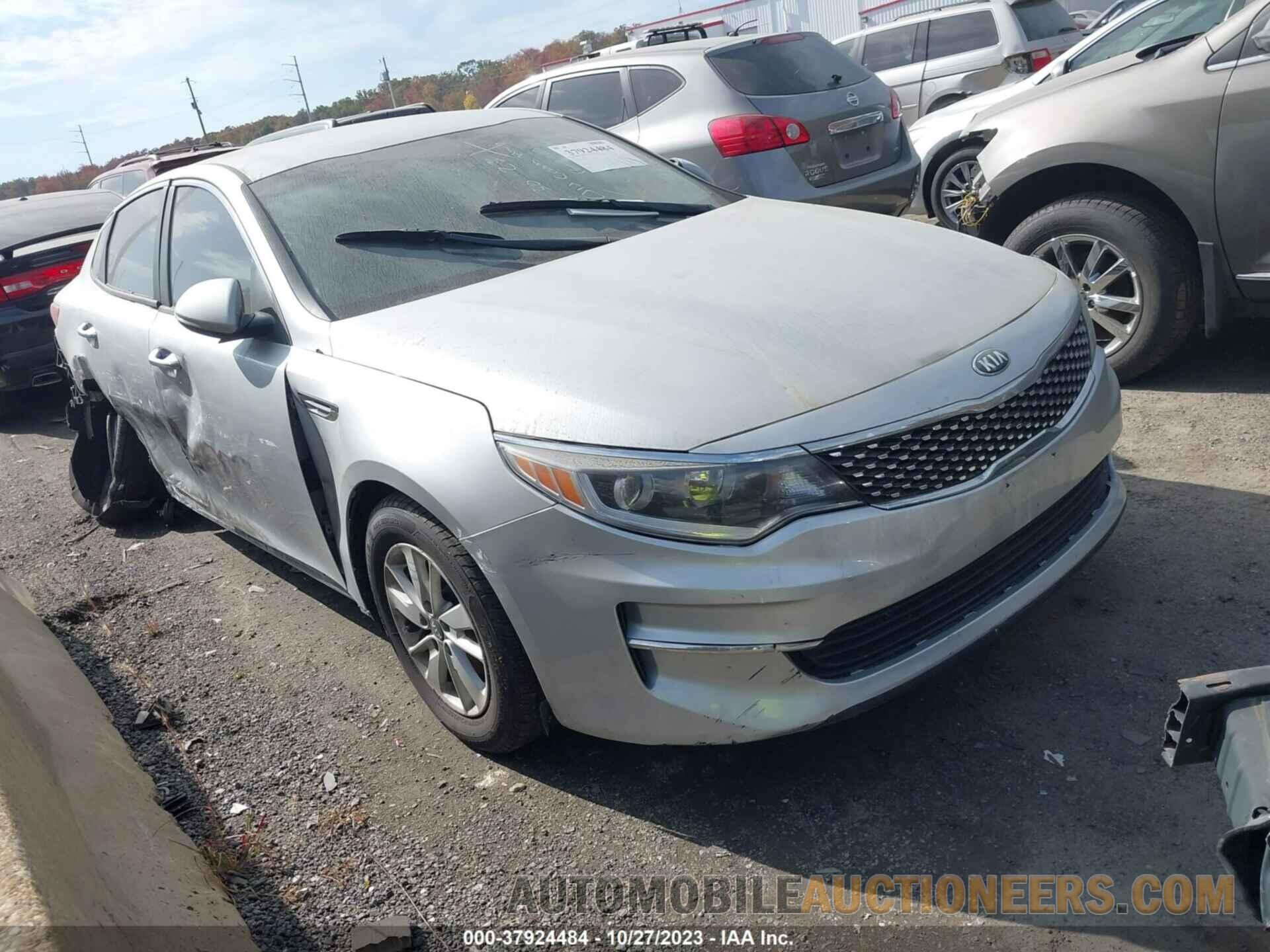 5XXGT4L30JG231094 KIA OPTIMA 2018