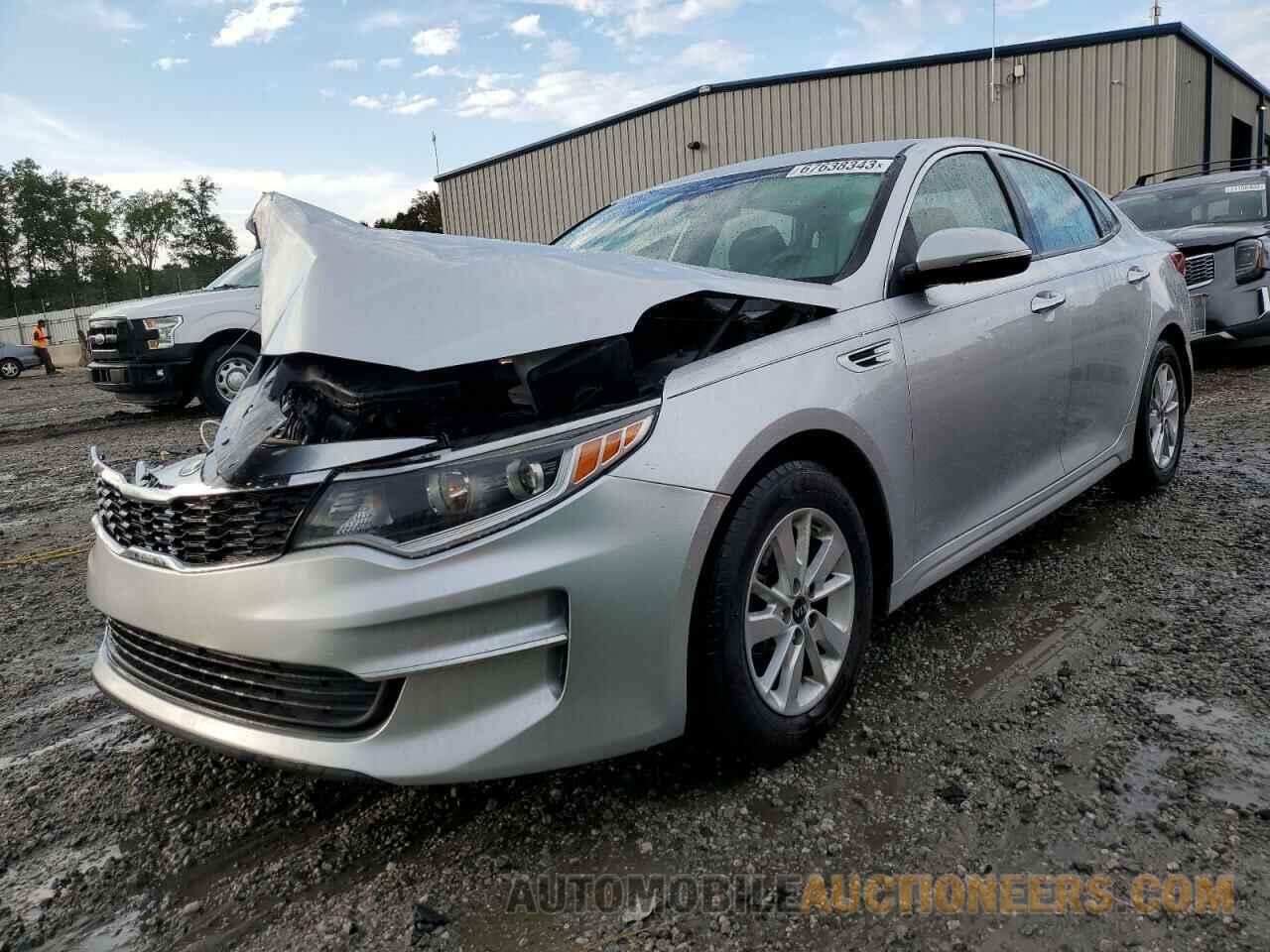 5XXGT4L30JG235288 KIA OPTIMA 2018