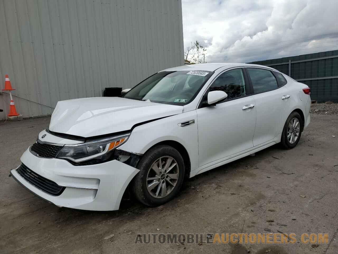 5XXGT4L30JG239681 KIA OPTIMA 2018