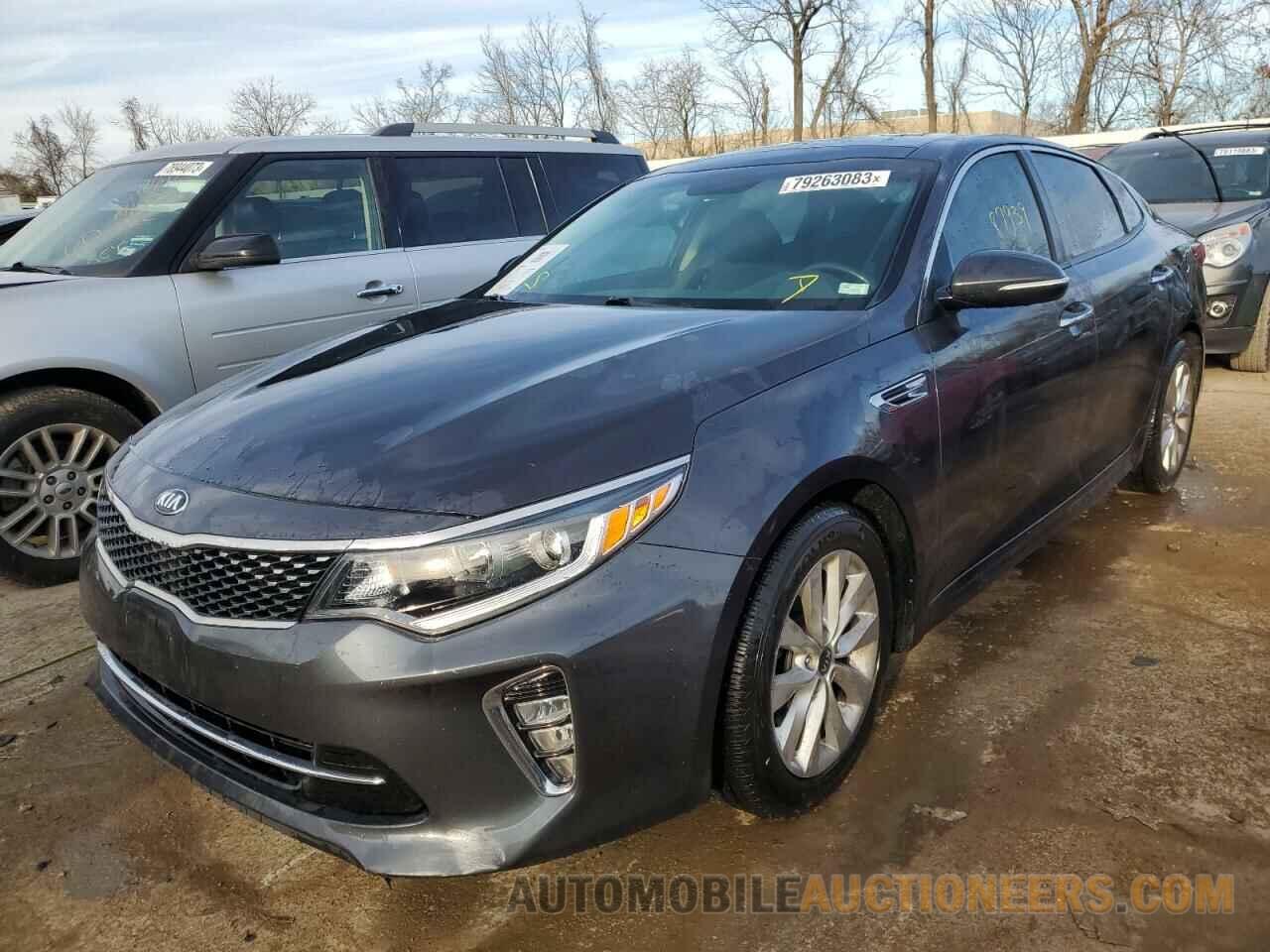 5XXGT4L30JG243486 KIA OPTIMA 2018