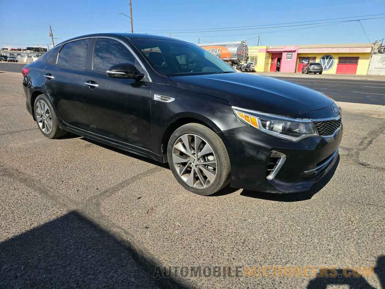 5XXGT4L30JG254245 KIA OPTIMA 2018