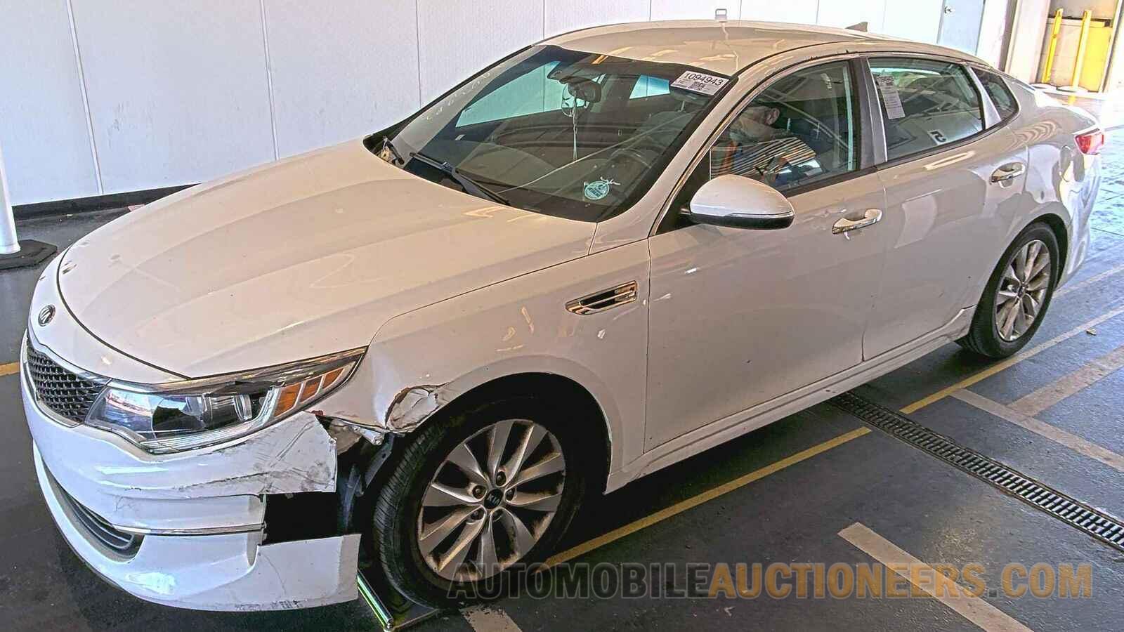 5XXGT4L30JG258103 Kia Optima 2018