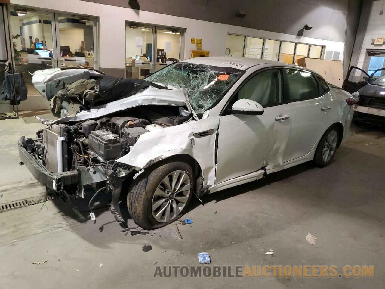 5XXGT4L30JG262653 KIA OPTIMA 2018