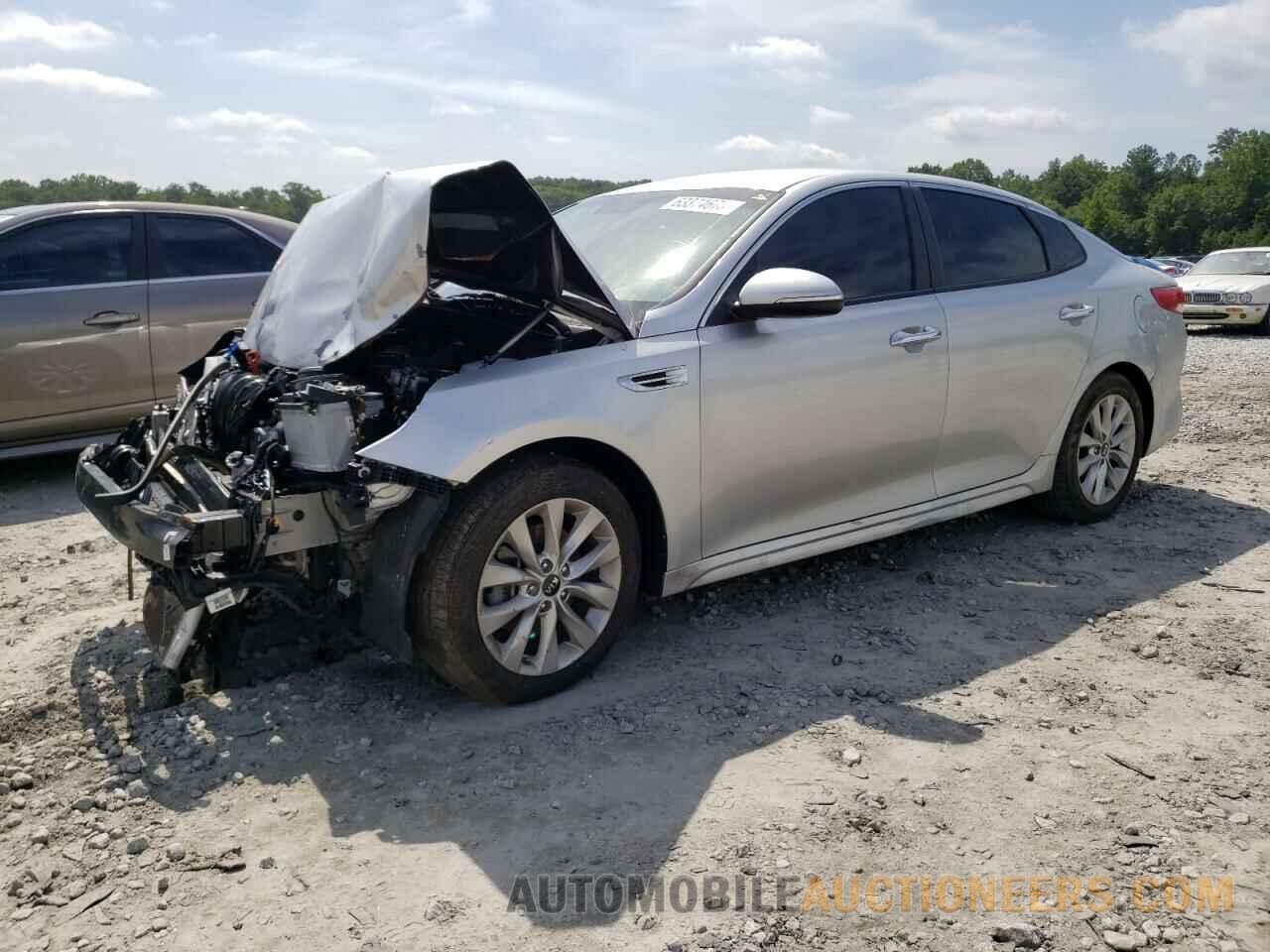 5XXGT4L30JG262765 KIA OPTIMA 2018