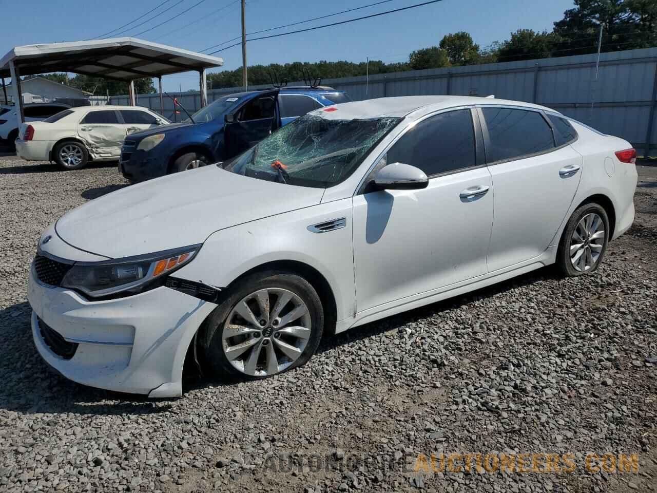 5XXGT4L30JG265553 KIA OPTIMA 2018