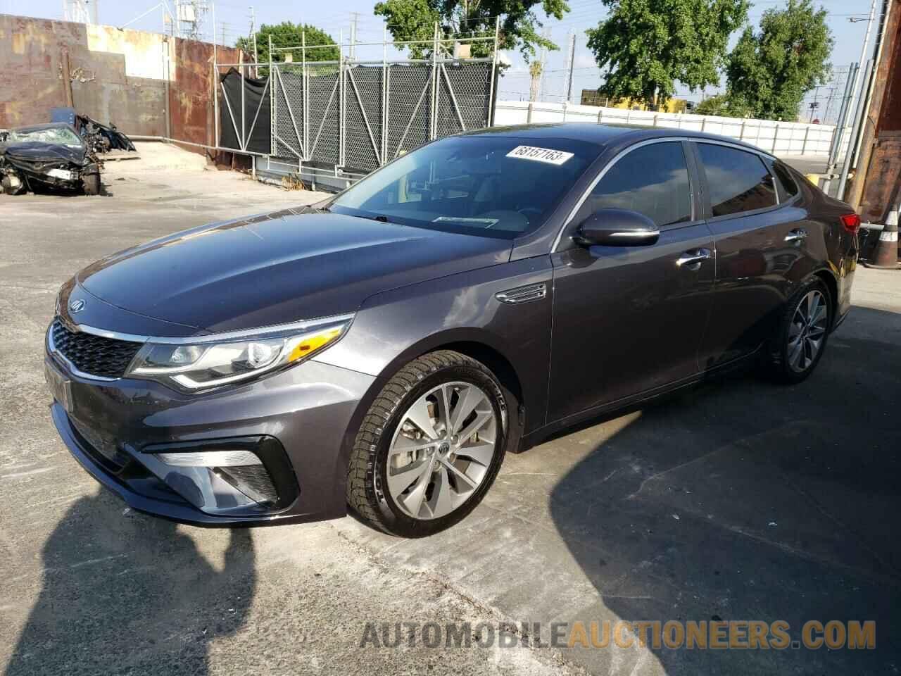 5XXGT4L30KG283858 KIA OPTIMA 2019