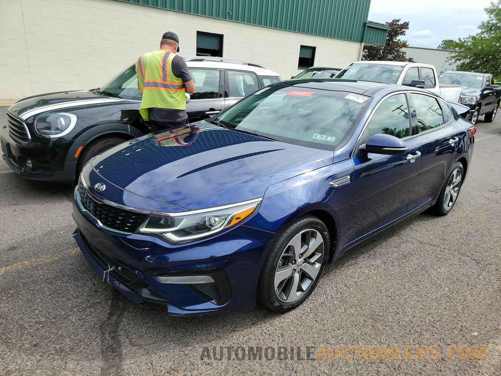 5XXGT4L30KG365816 Kia Optima 2019