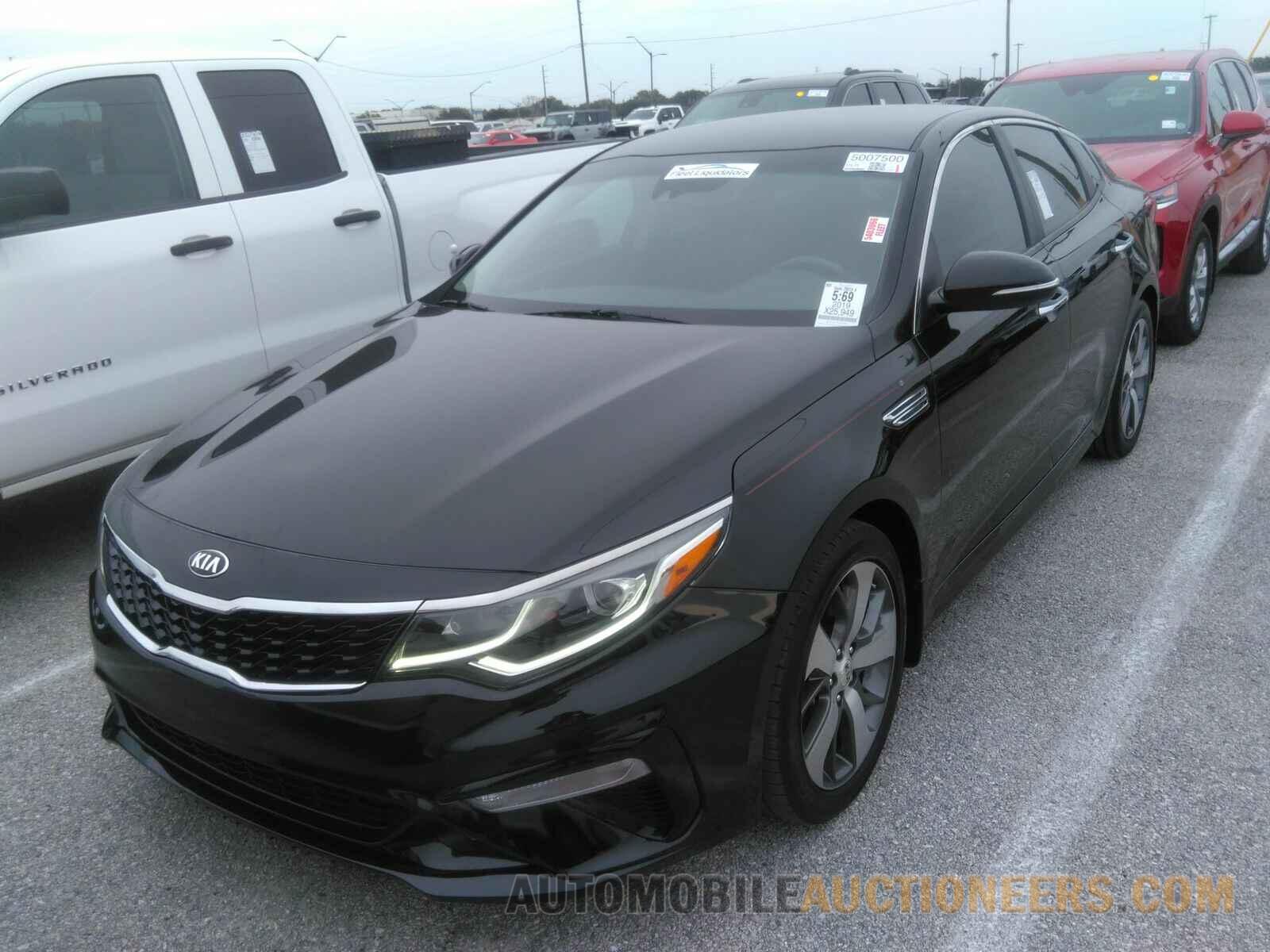 5XXGT4L30KG372863 Kia Optima 2019