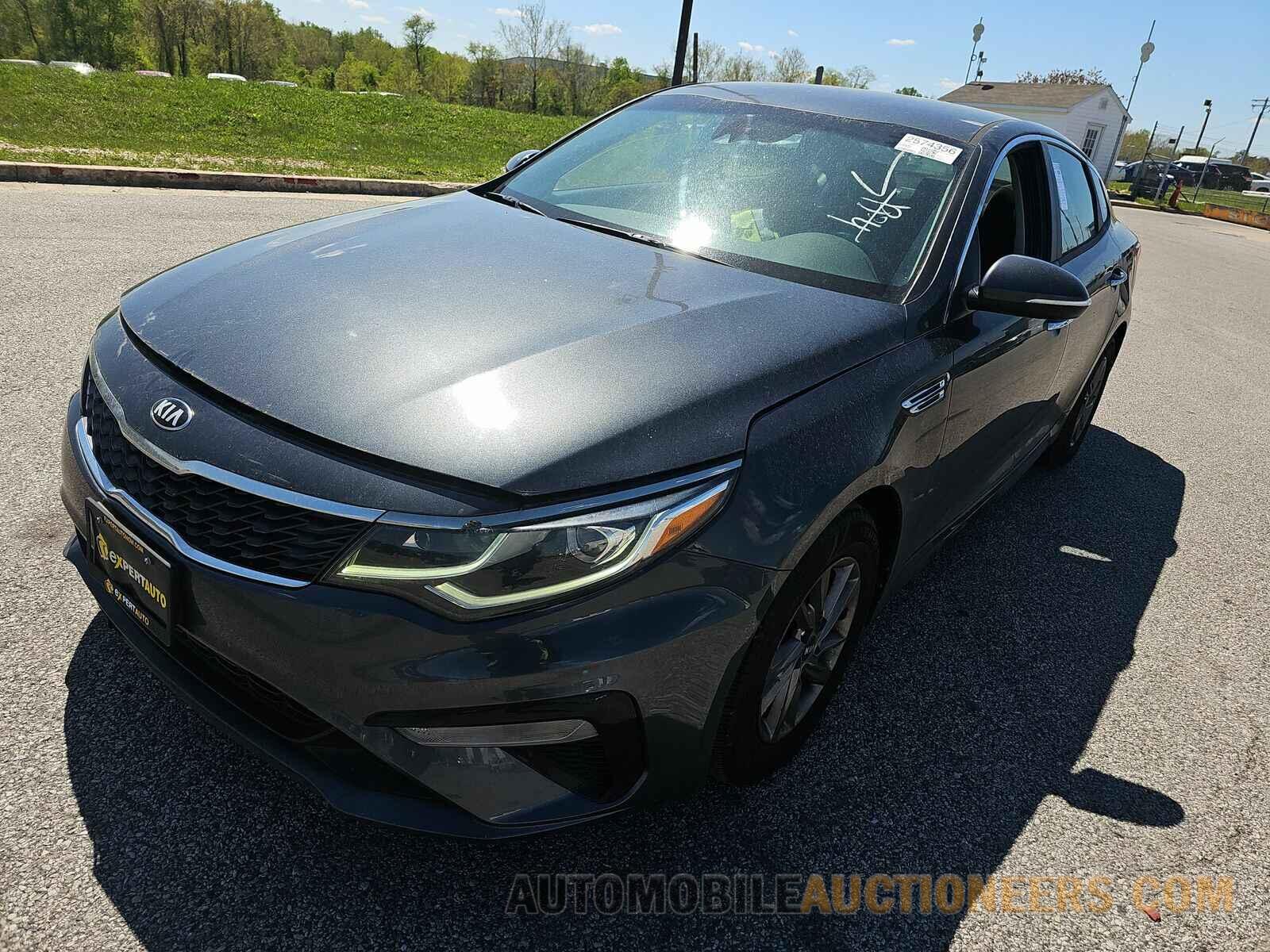 5XXGT4L30LG381211 Kia Optima 2020