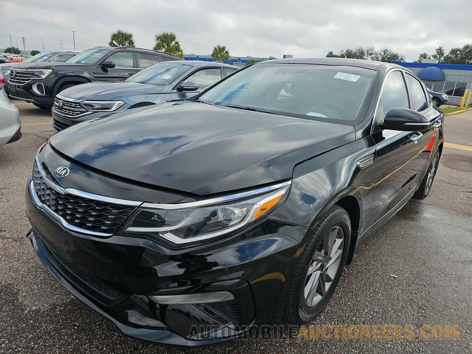 5XXGT4L30LG426678 Kia Optima 2020