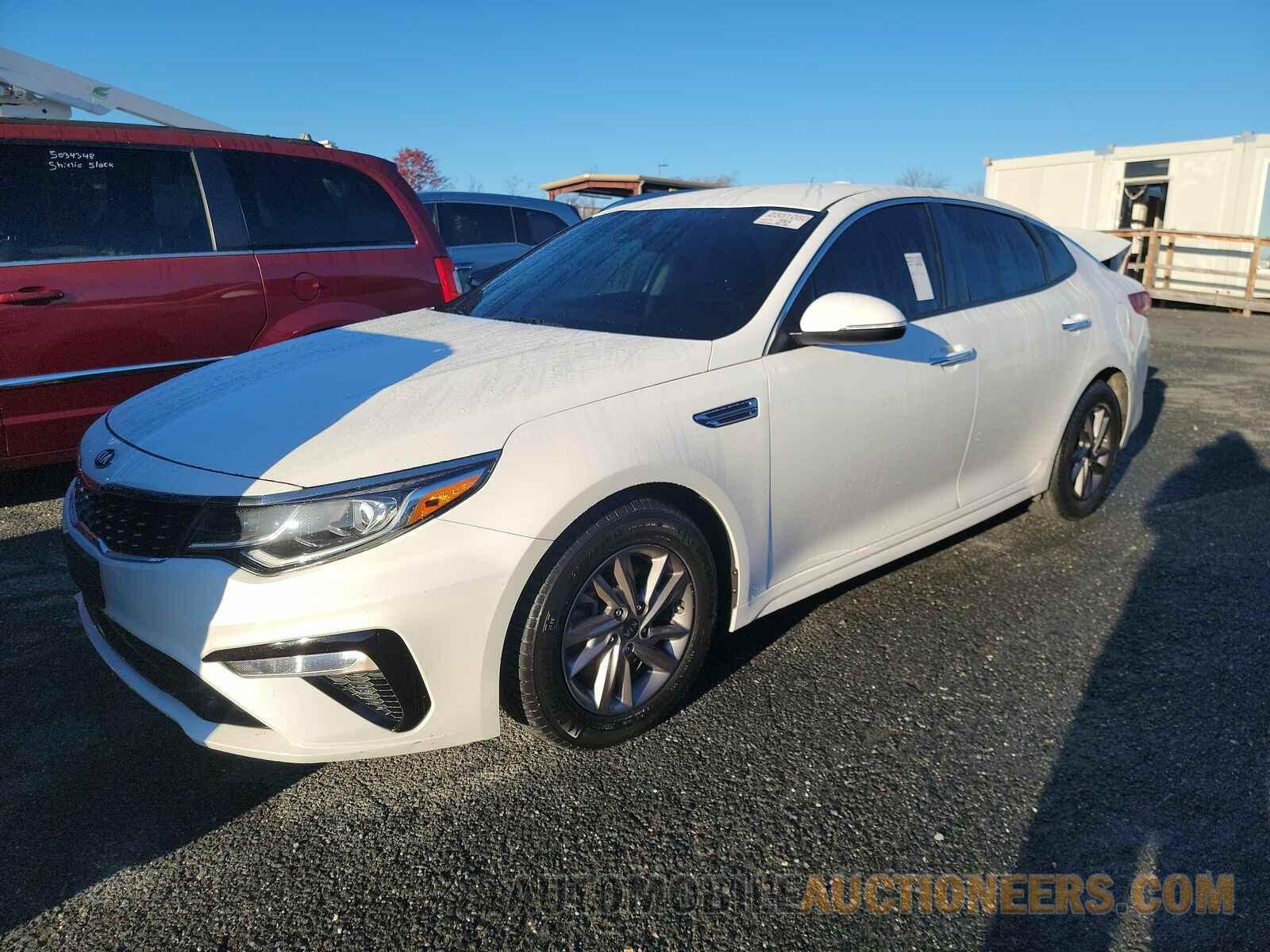 5XXGT4L30LG431136 Kia Optima 2020