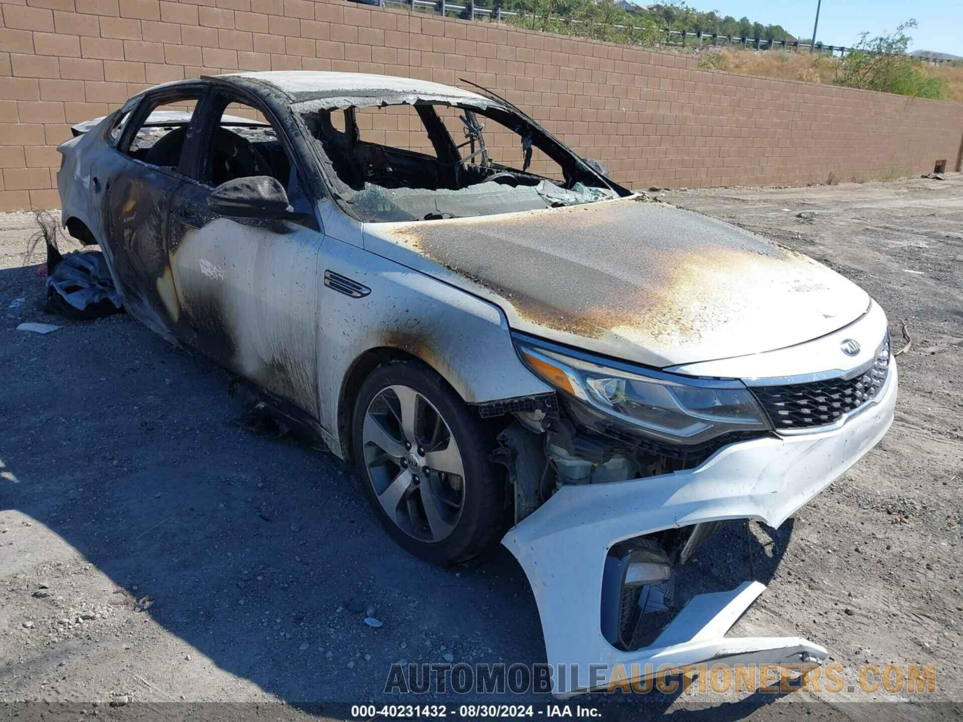 5XXGT4L30LG435395 KIA OPTIMA 2020