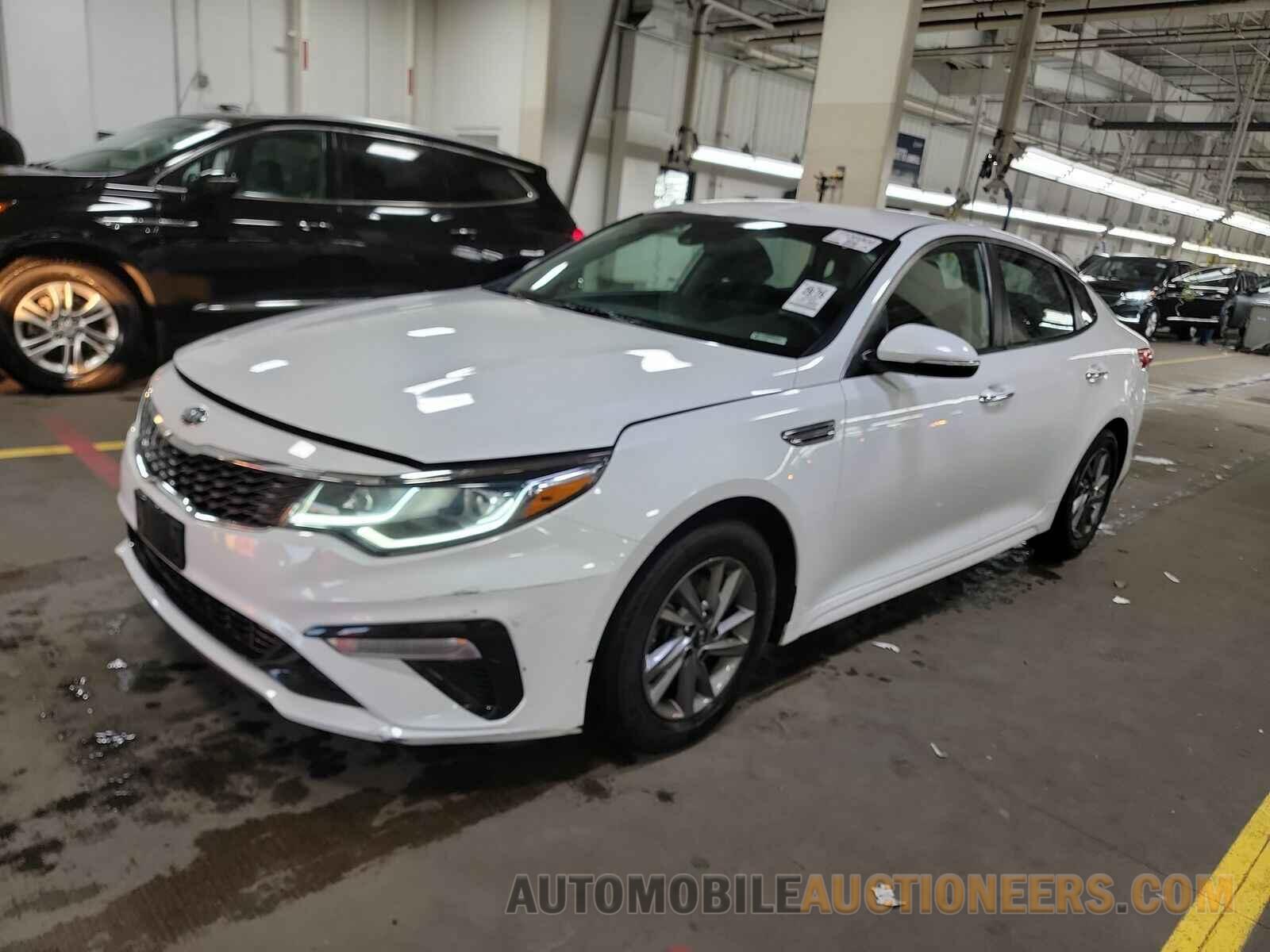 5XXGT4L30LG440175 Kia Optima 2020