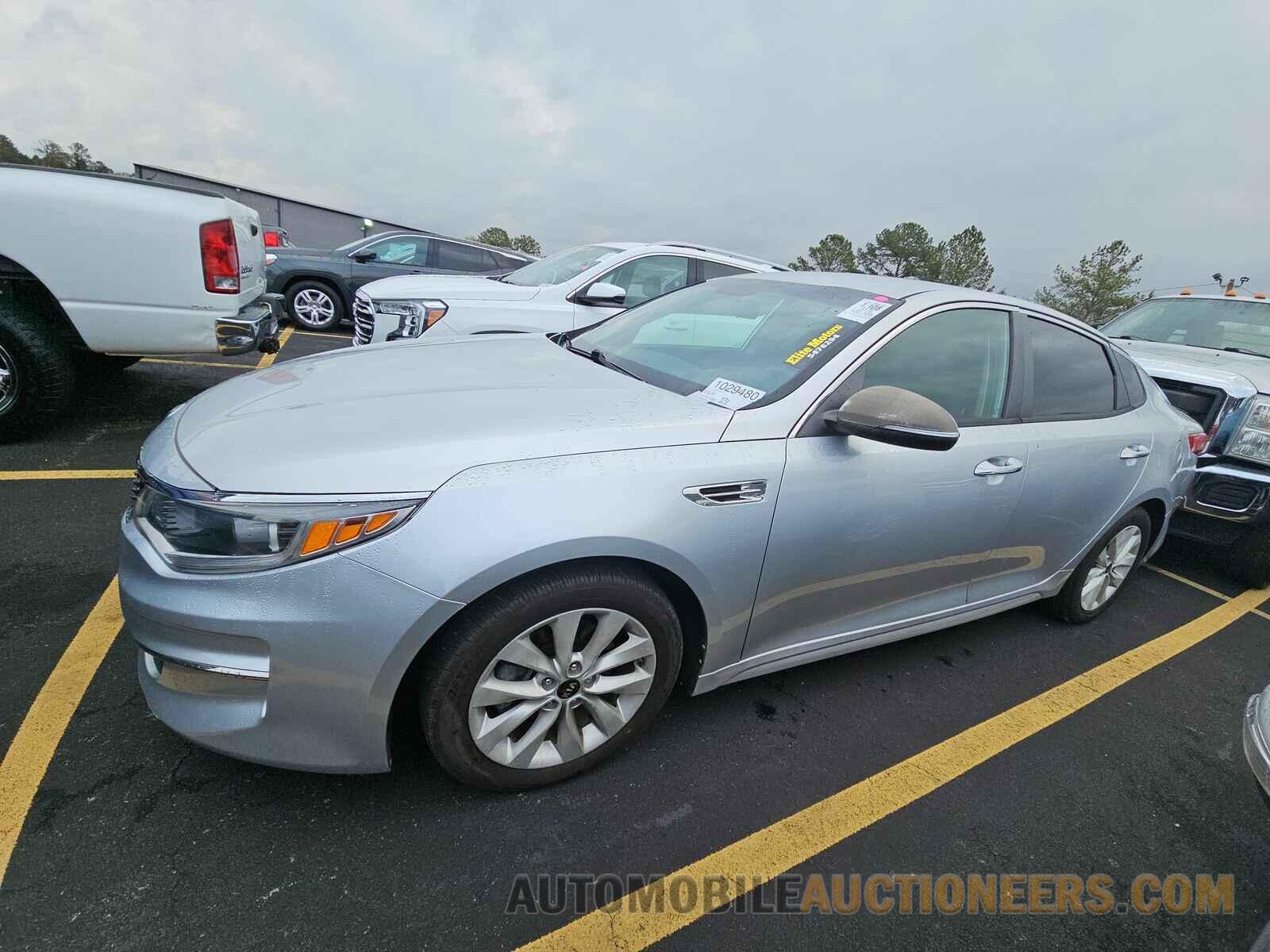 5XXGT4L31GG061479 Kia Optima 2016