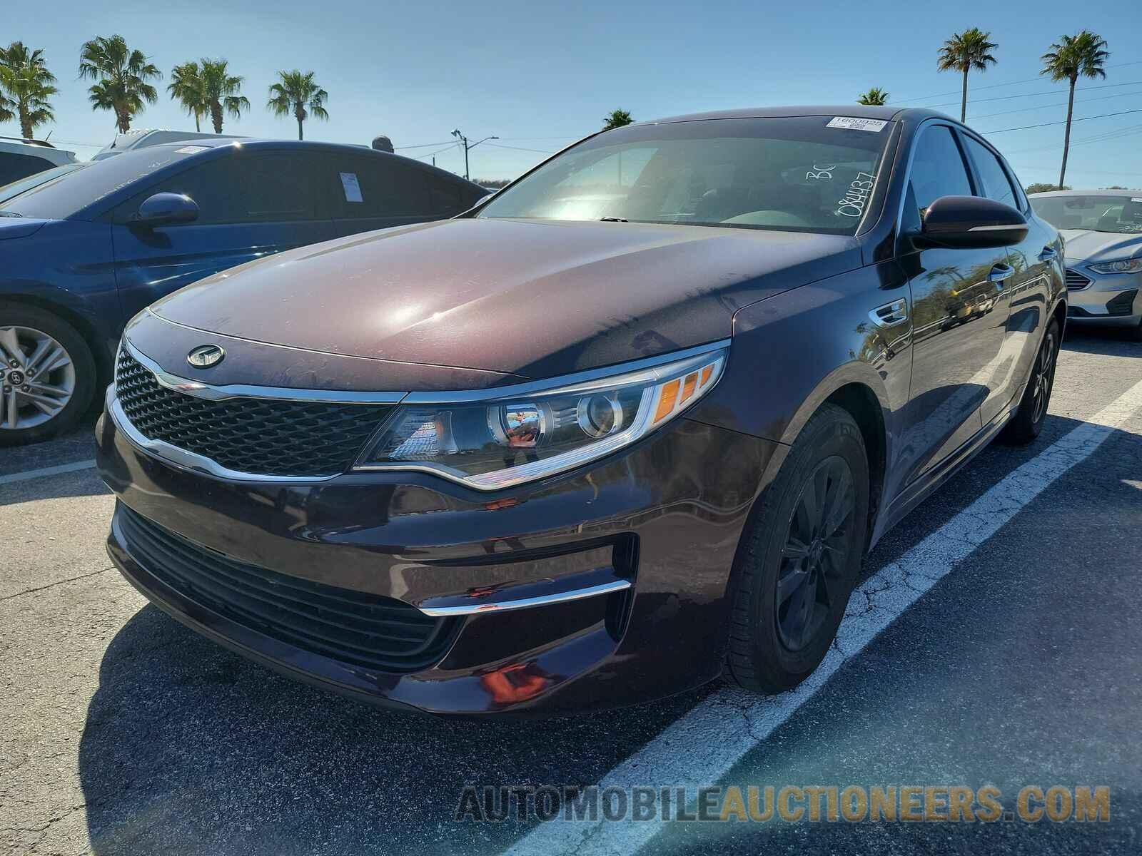 5XXGT4L31GG084437 Kia Optima 2016