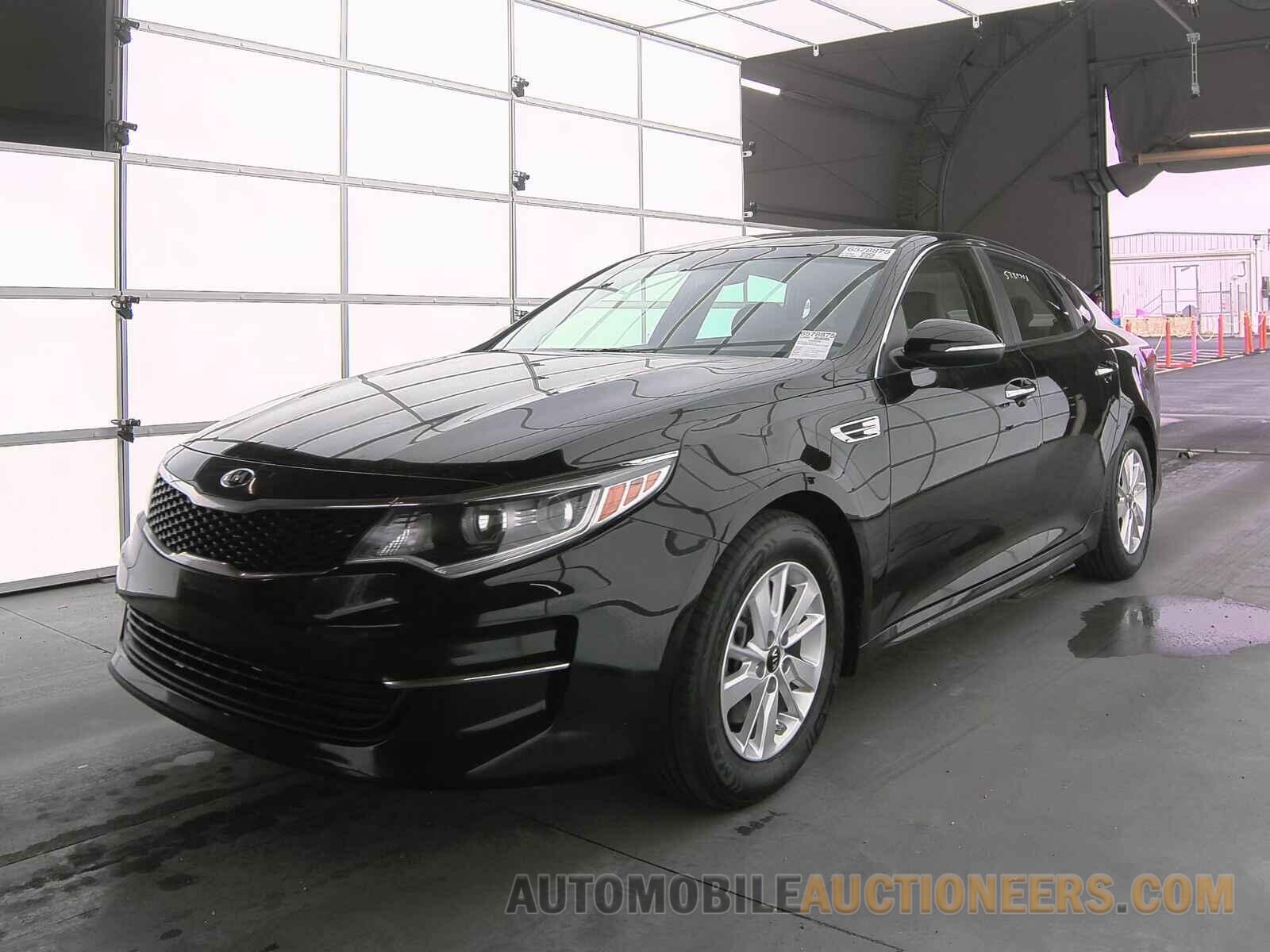 5XXGT4L31GG111703 Kia Optima 2016