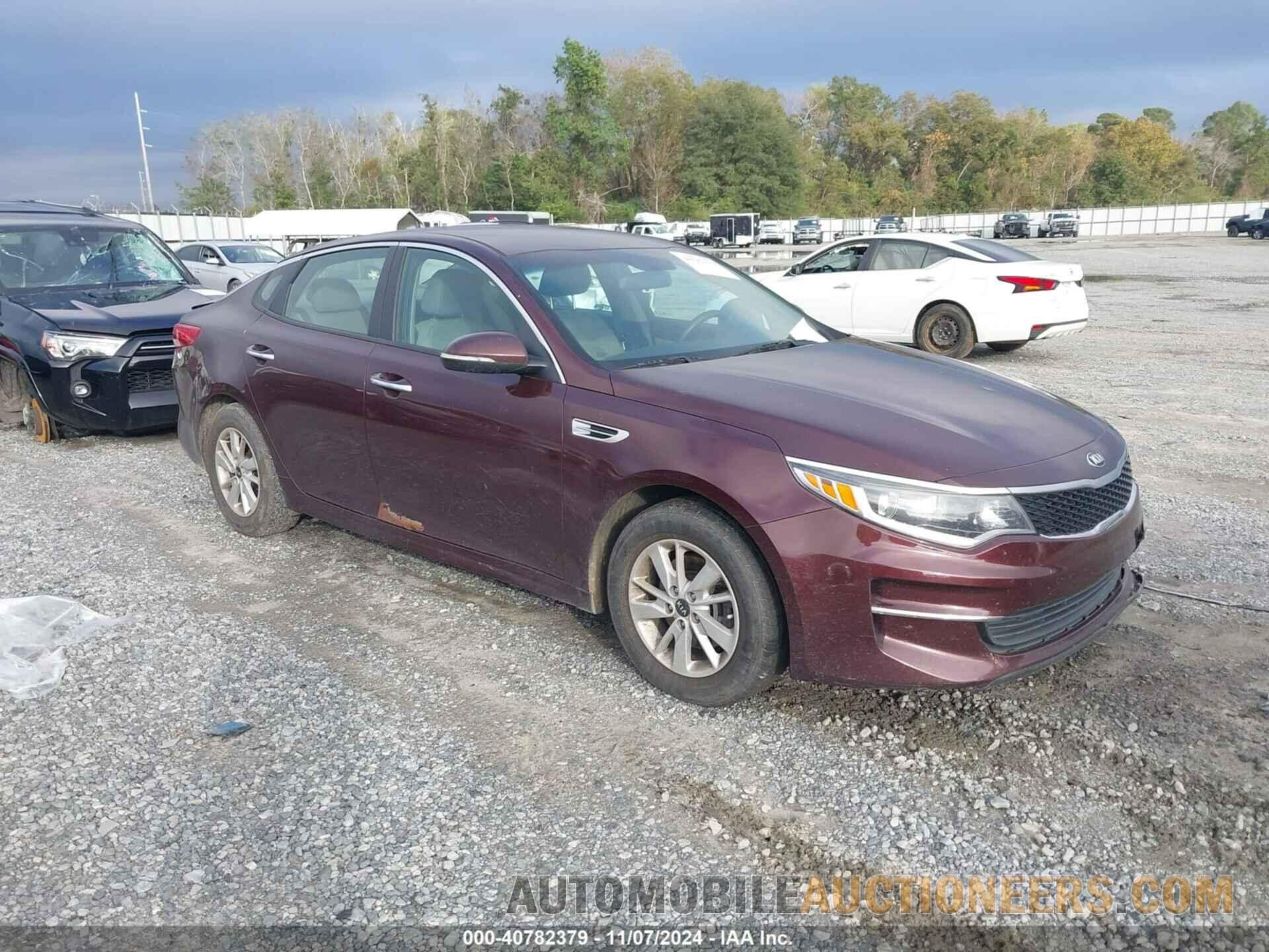 5XXGT4L31HG151796 KIA OPTIMA 2017