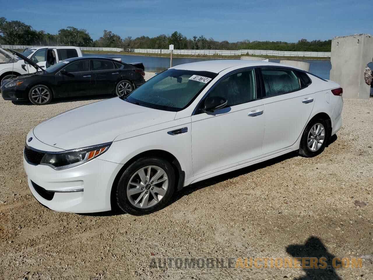 5XXGT4L31JG179992 KIA OPTIMA 2018