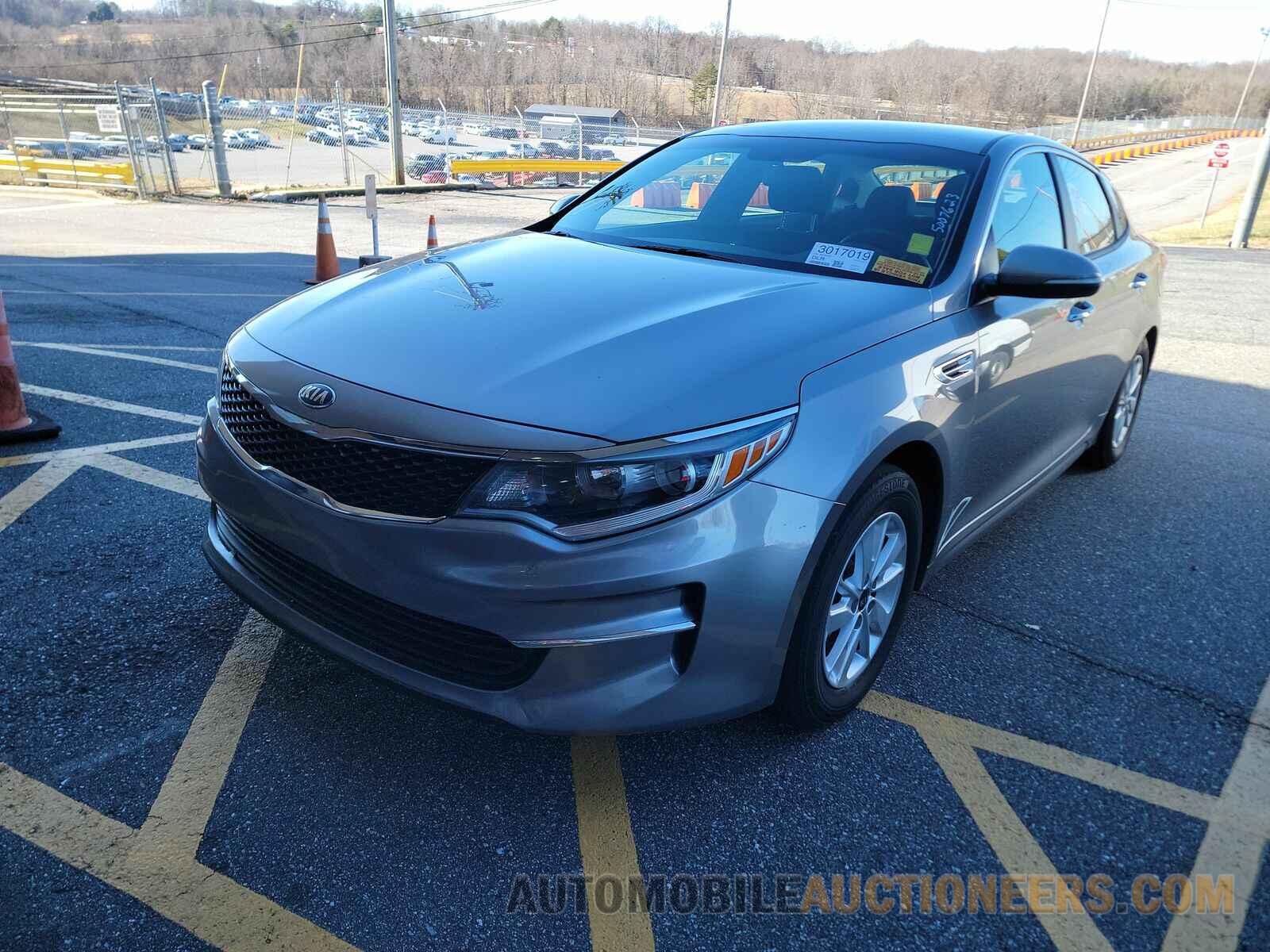 5XXGT4L31JG182181 Kia Optima 2018