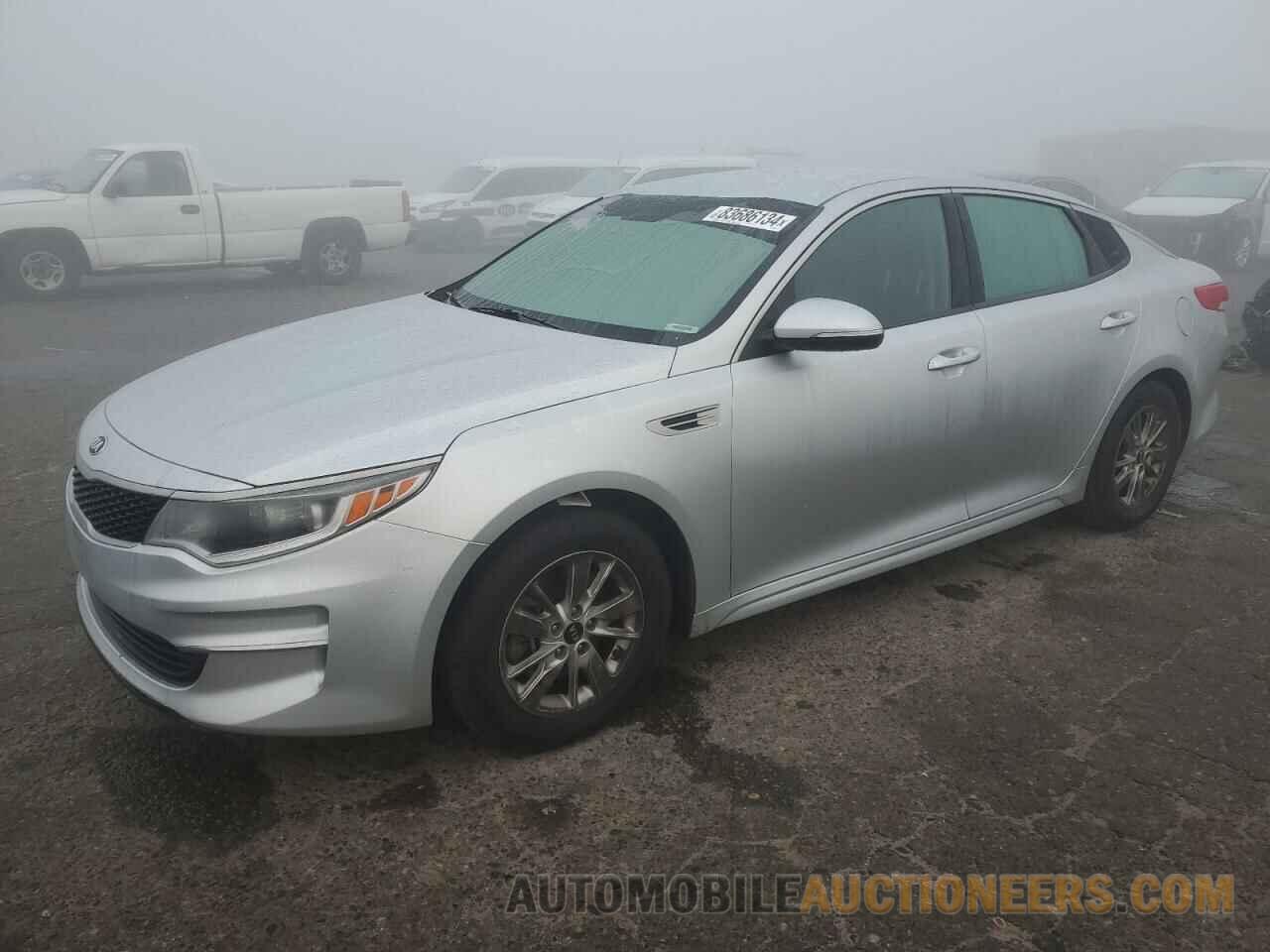 5XXGT4L31JG183850 KIA OPTIMA 2018