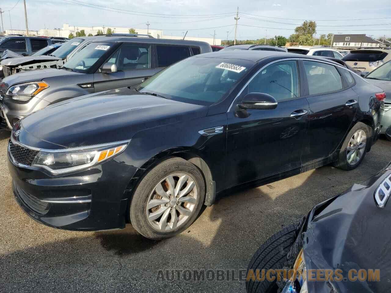 5XXGT4L31JG184755 KIA OPTIMA 2018