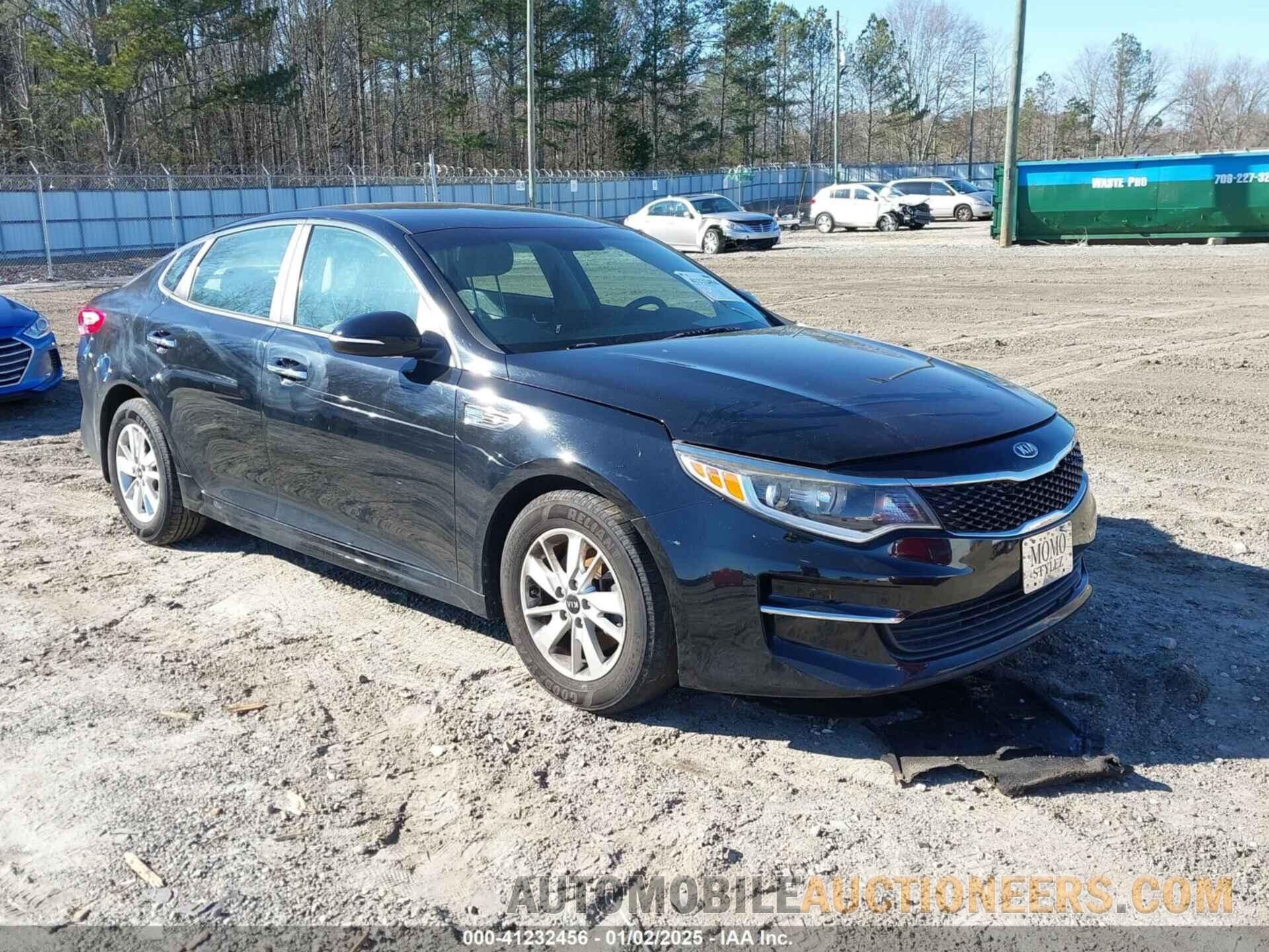 5XXGT4L31JG195514 KIA OPTIMA 2018