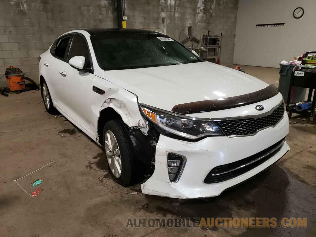 5XXGT4L31JG201134 KIA OPTIMA 2018