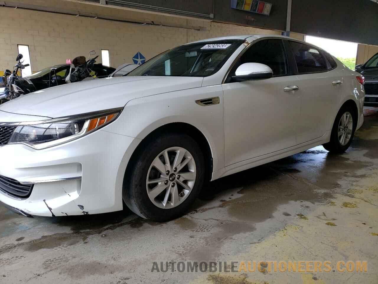 5XXGT4L31JG235025 KIA OPTIMA 2018