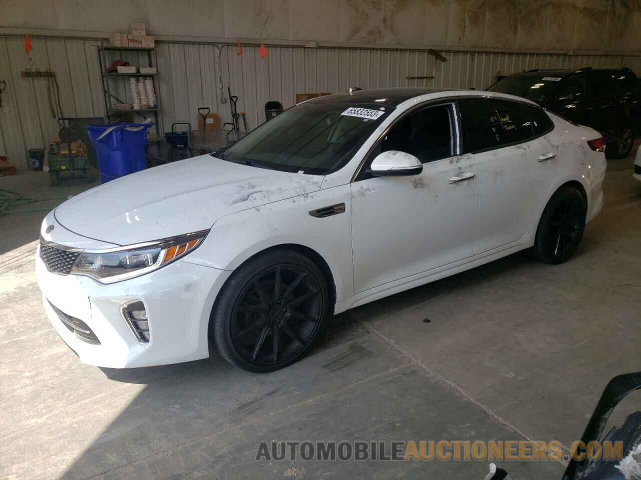 5XXGT4L31JG243366 KIA OPTIMA 2018