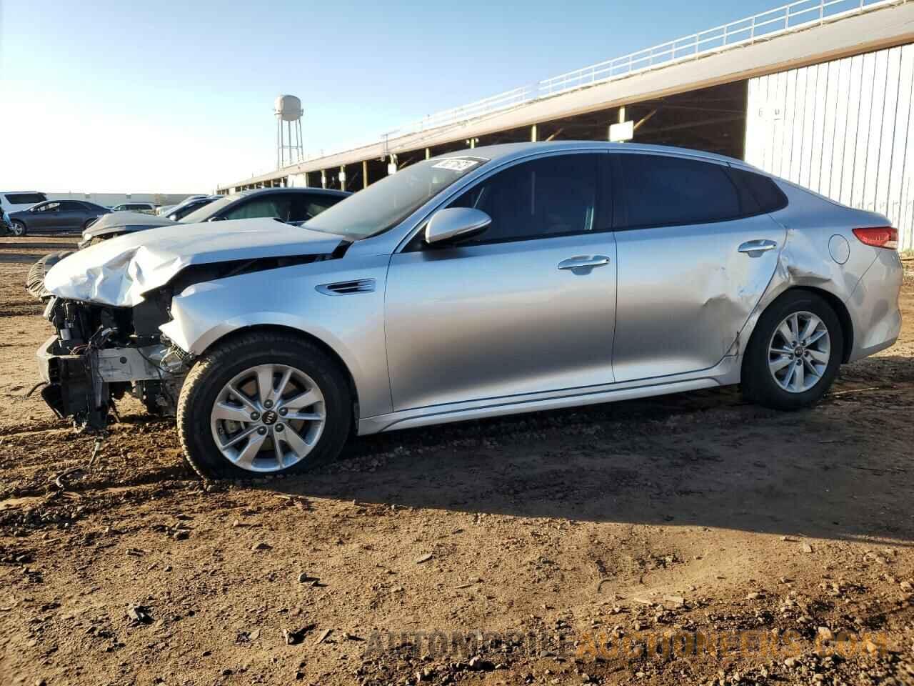 5XXGT4L31JG245005 KIA OPTIMA 2018