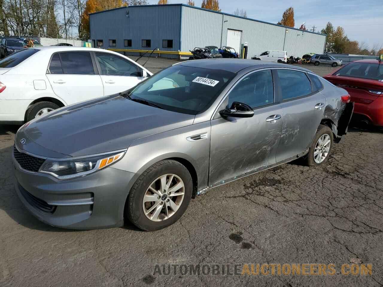 5XXGT4L31JG245070 KIA OPTIMA 2018