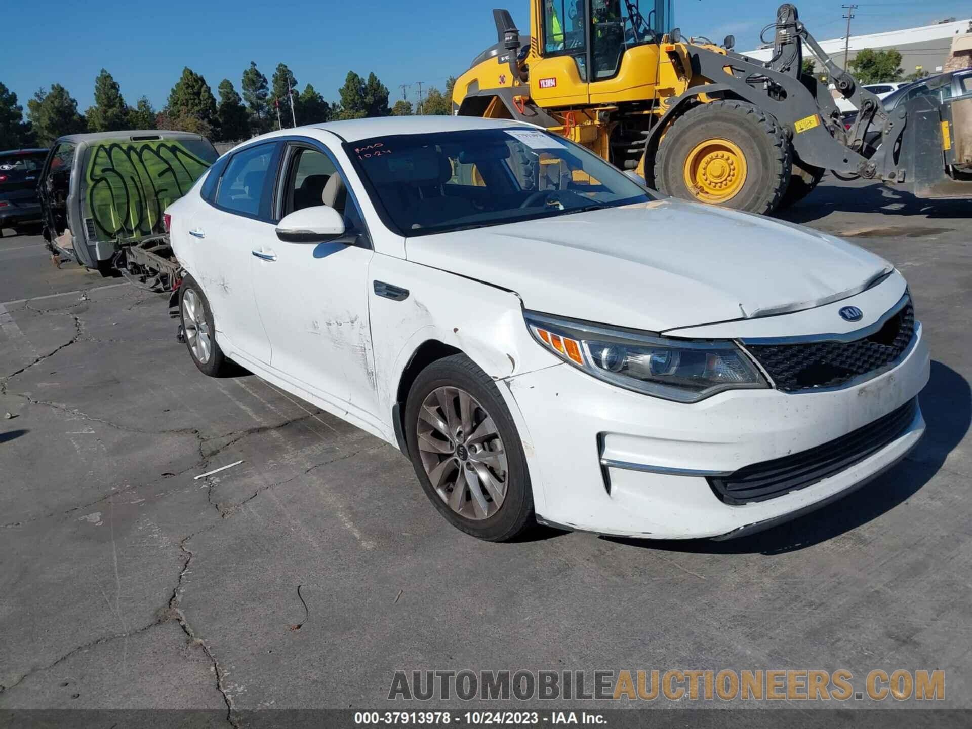 5XXGT4L31JG254688 KIA OPTIMA 2018